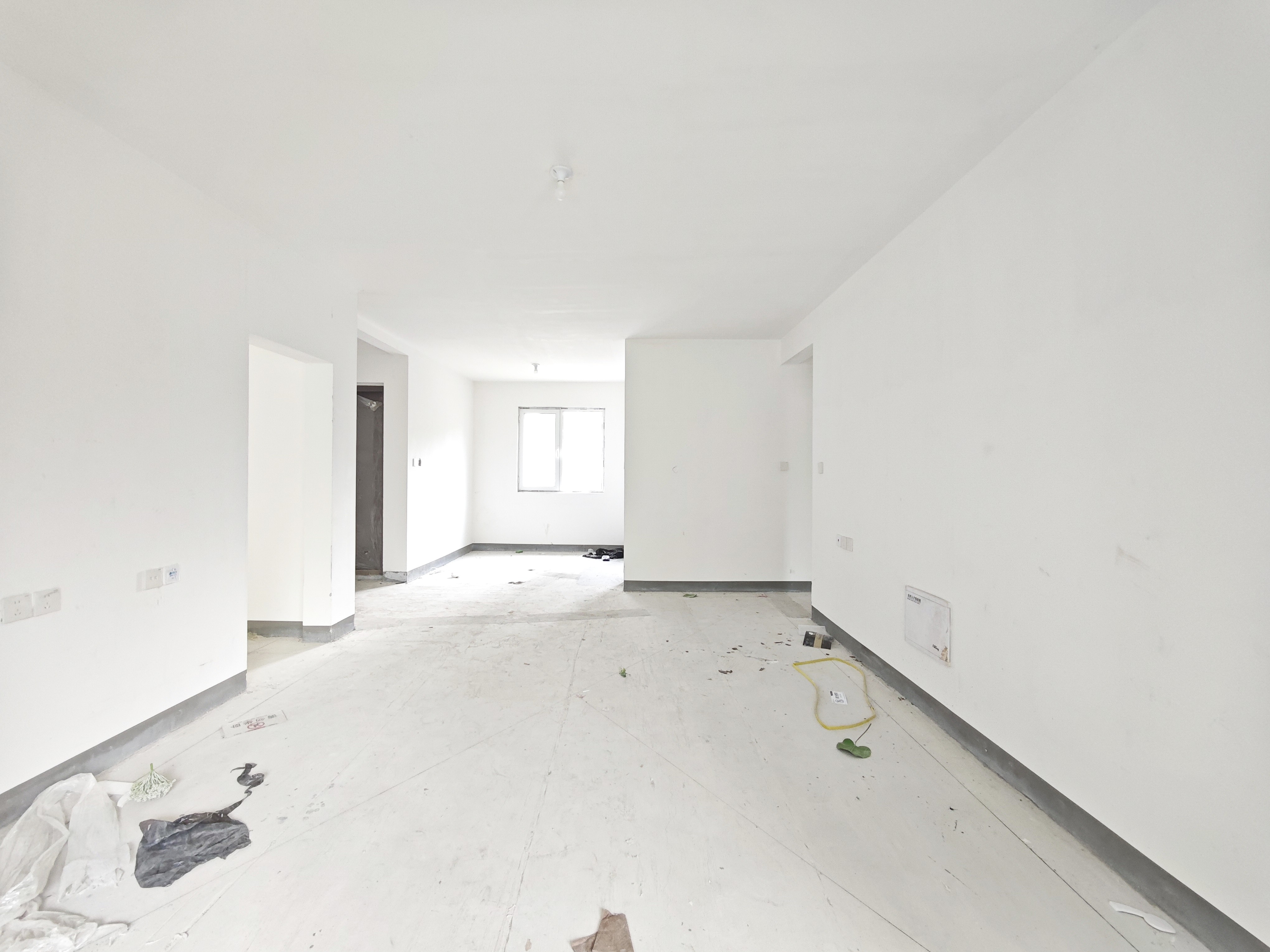  中梁云山和院 南北