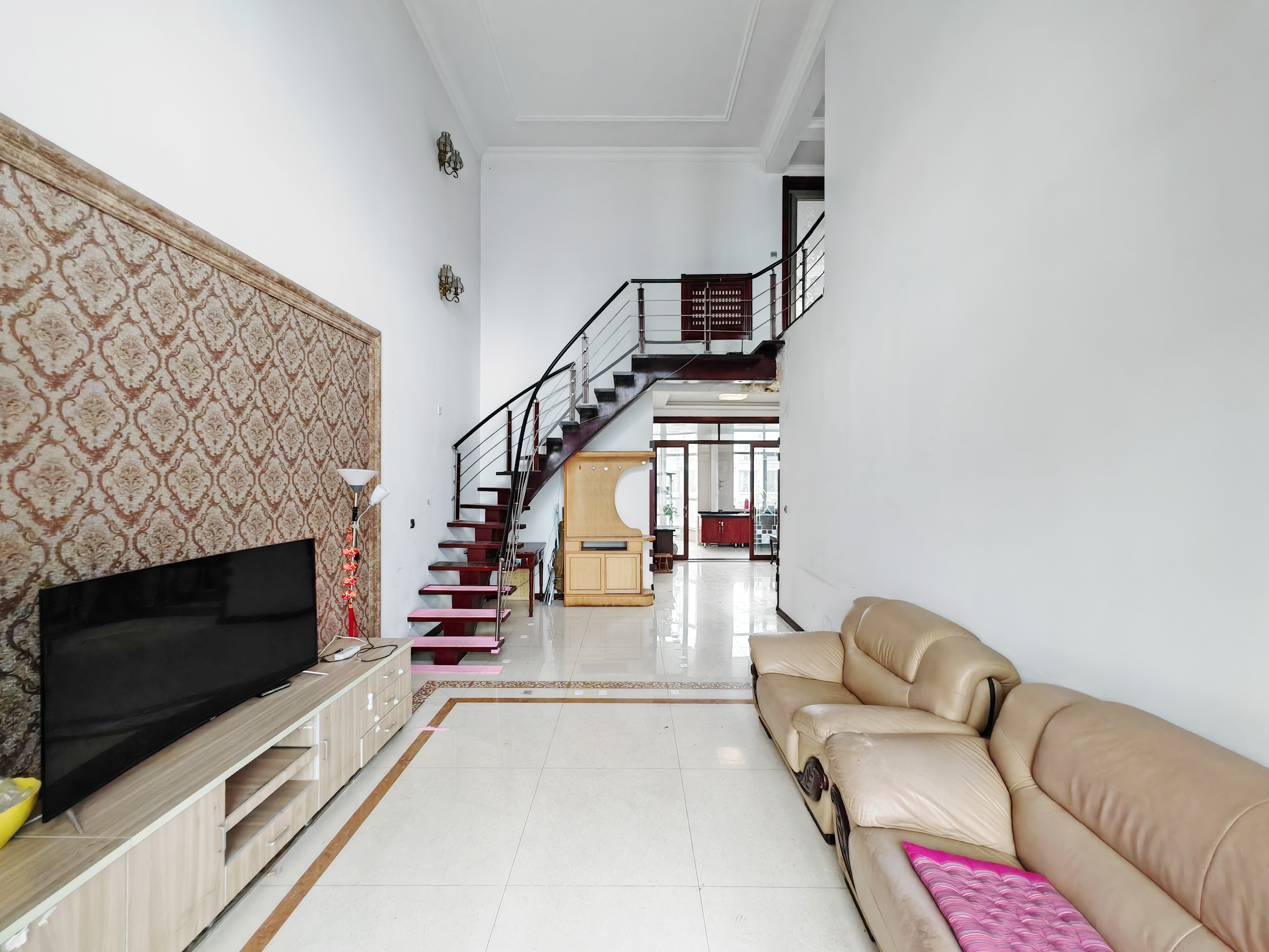  文化东路 电梯洋房挑空大复式 有露台阳光房 五居室