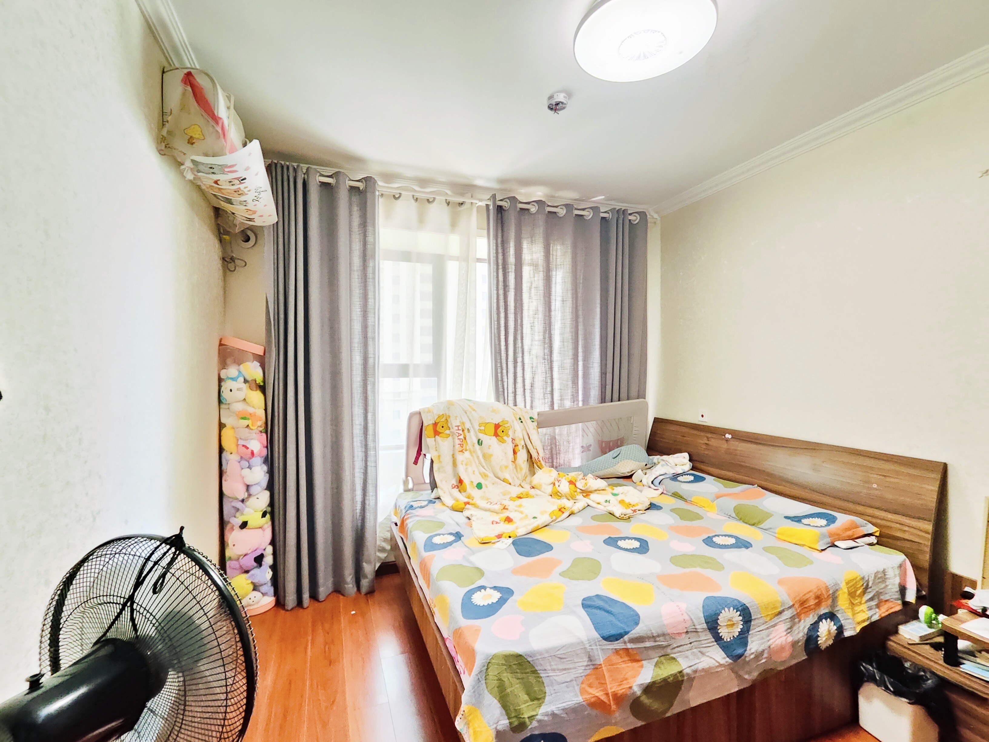 海尔云世界滟澜公馆花园