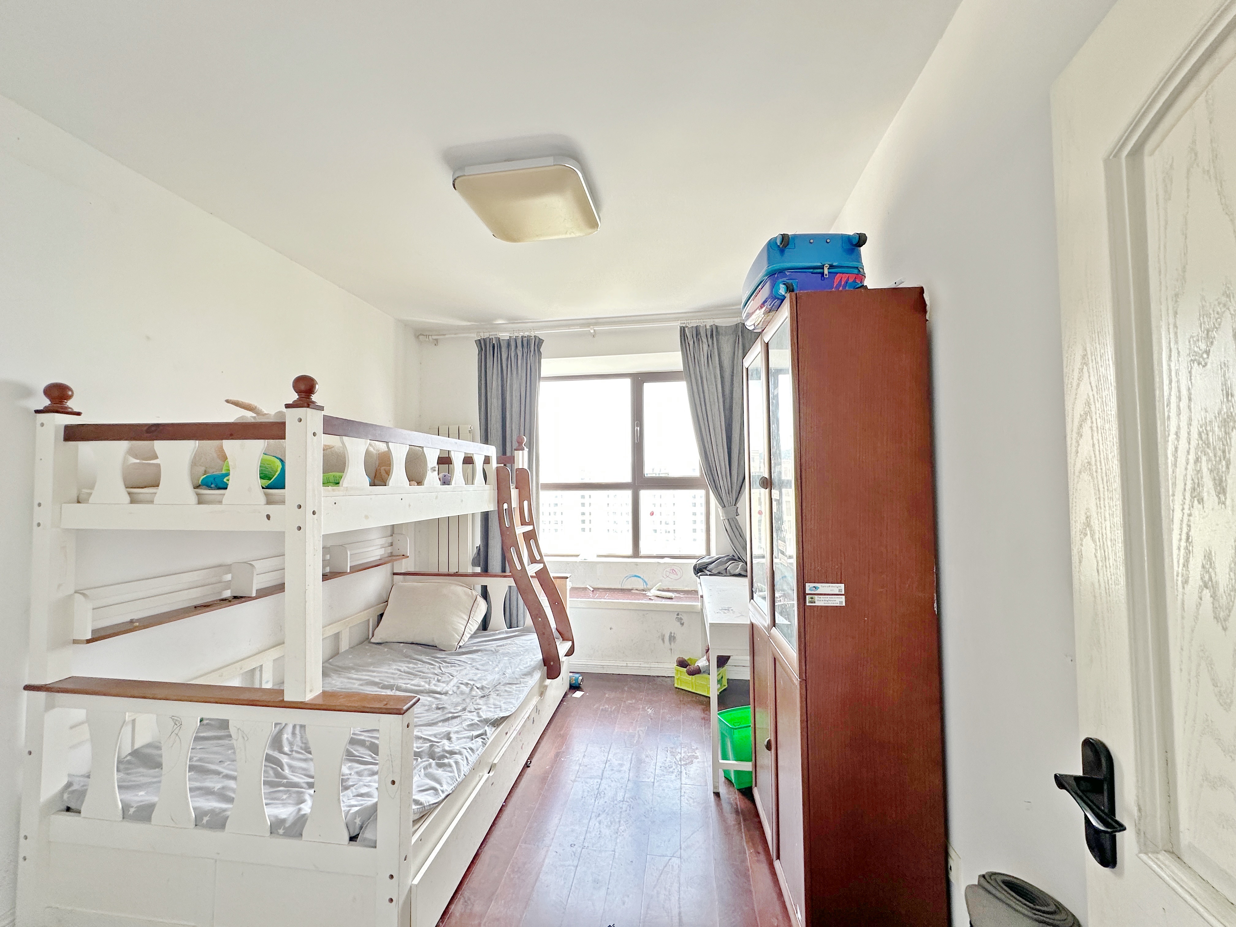 中海国际社区（御峰官邸B4）