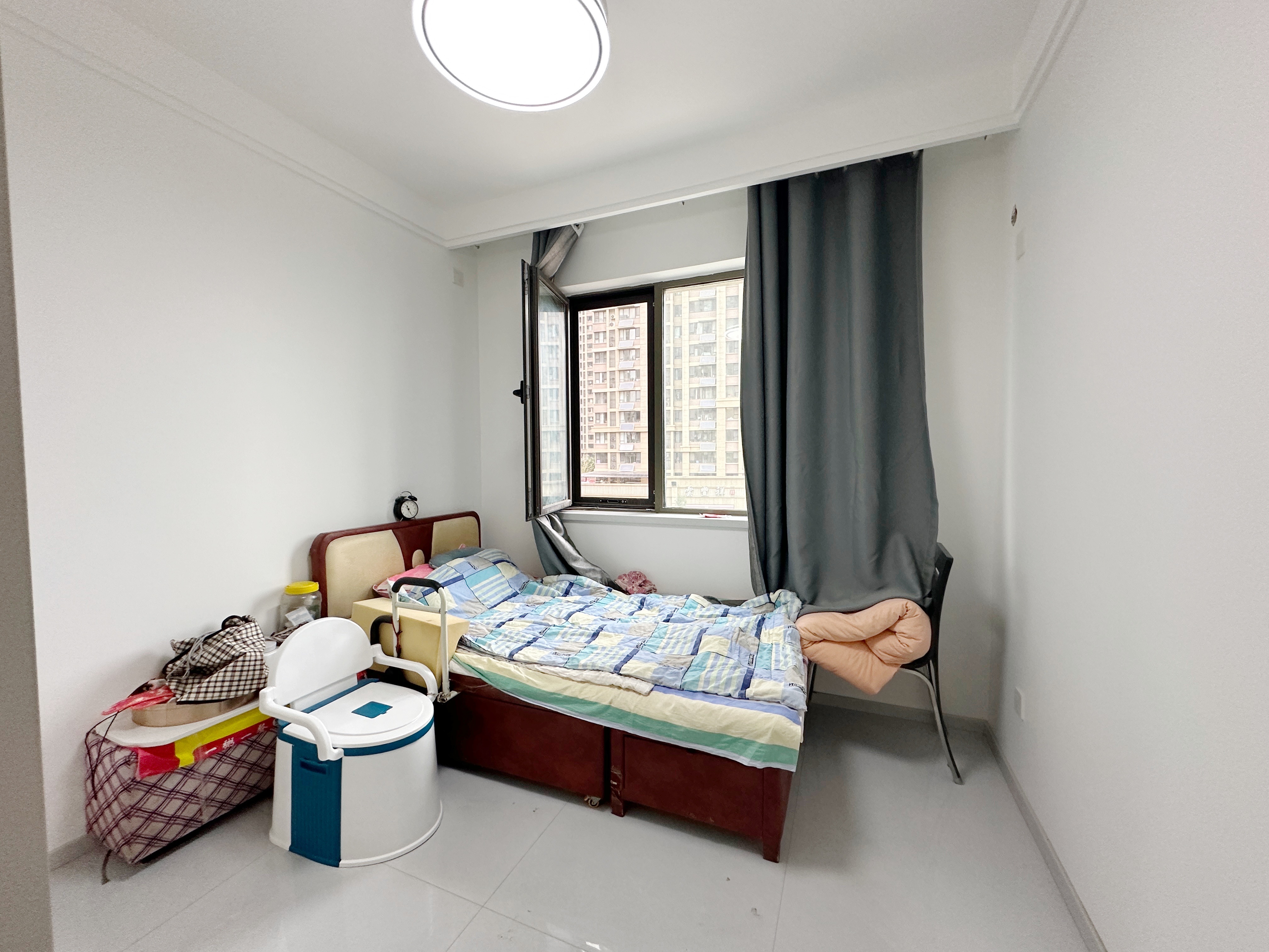 海尔云世界滟澜公馆花园