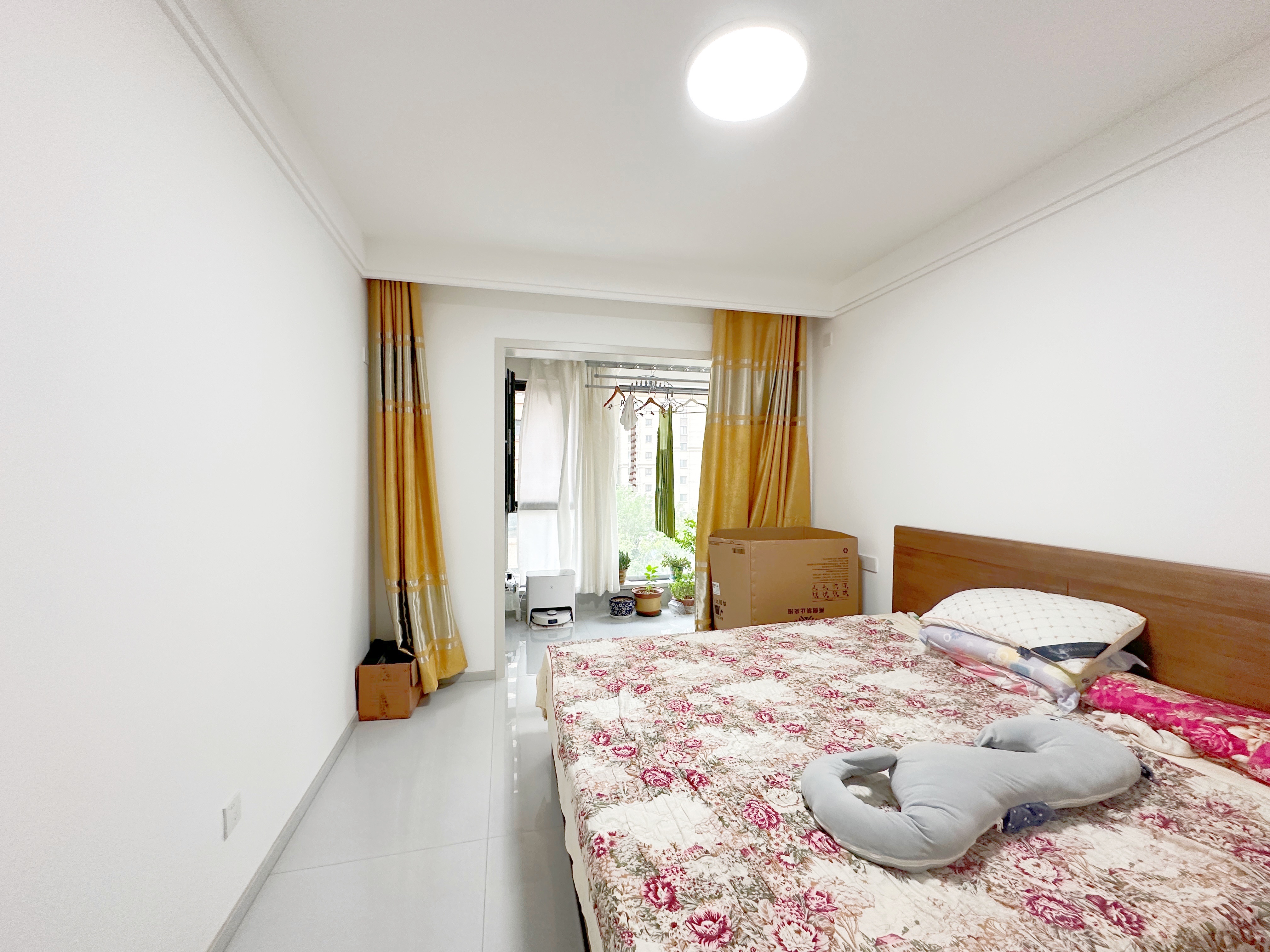 海尔云世界滟澜公馆花园