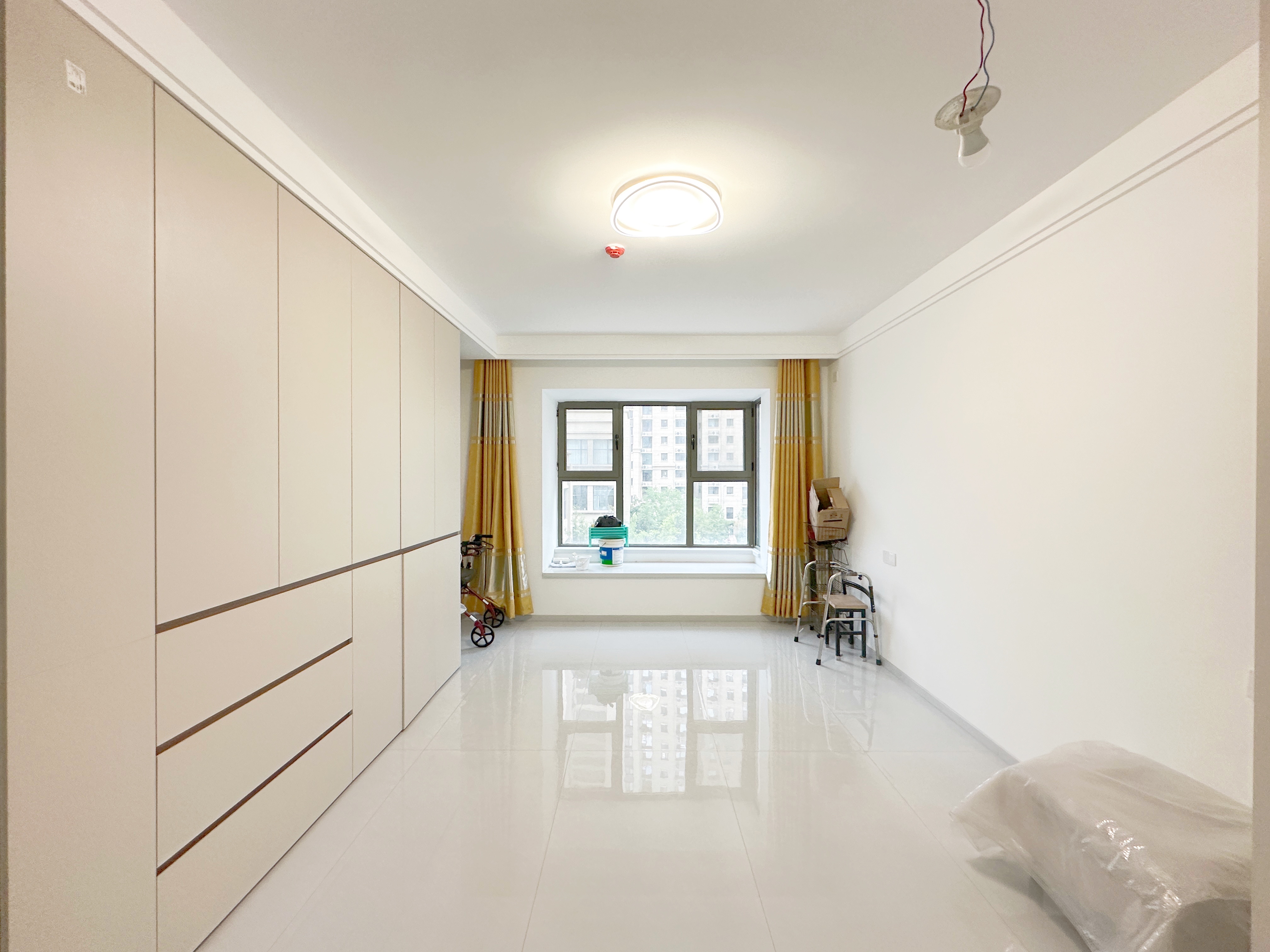 海尔云世界滟澜公馆花园