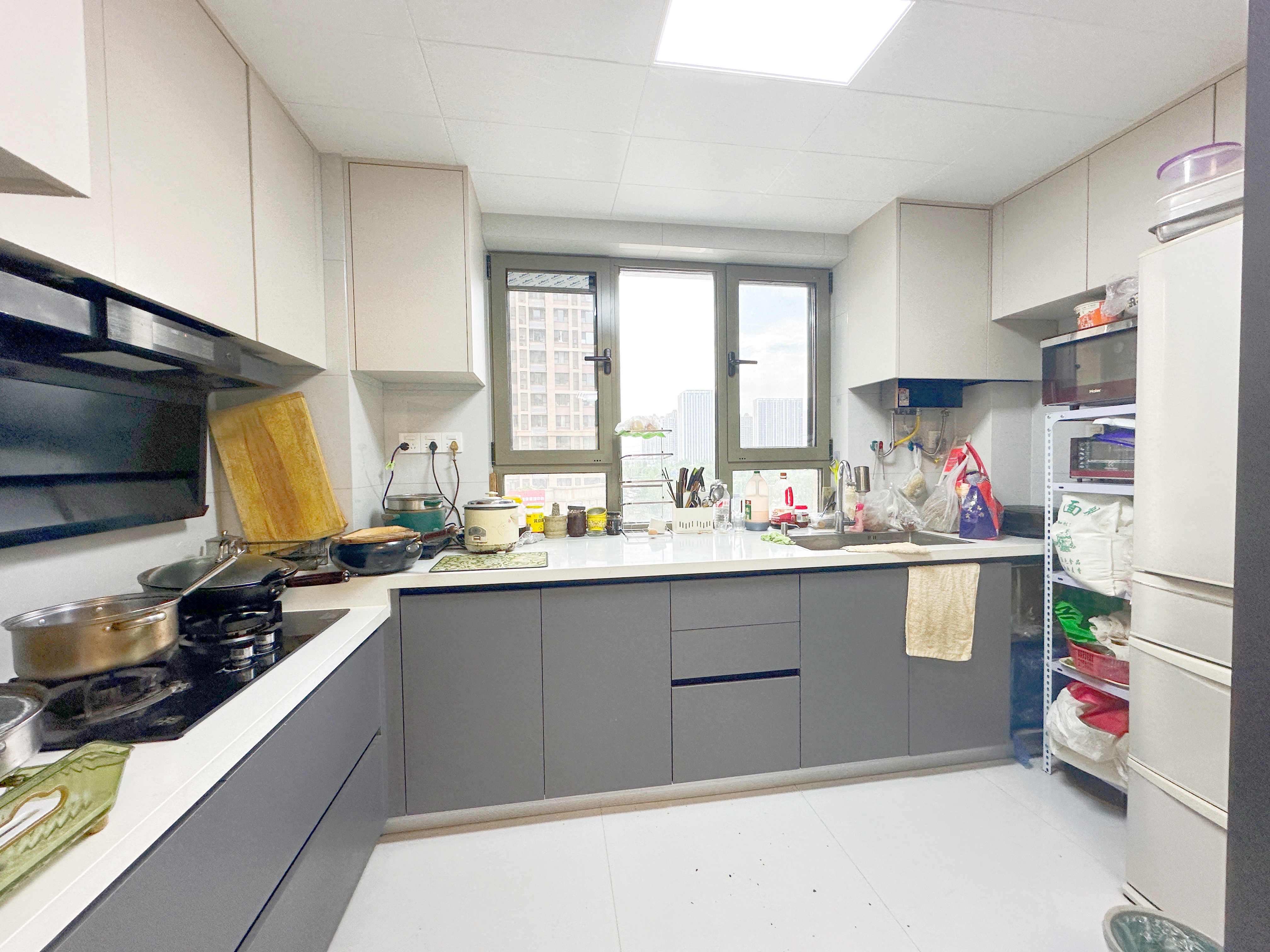 海尔云世界滟澜公馆花园