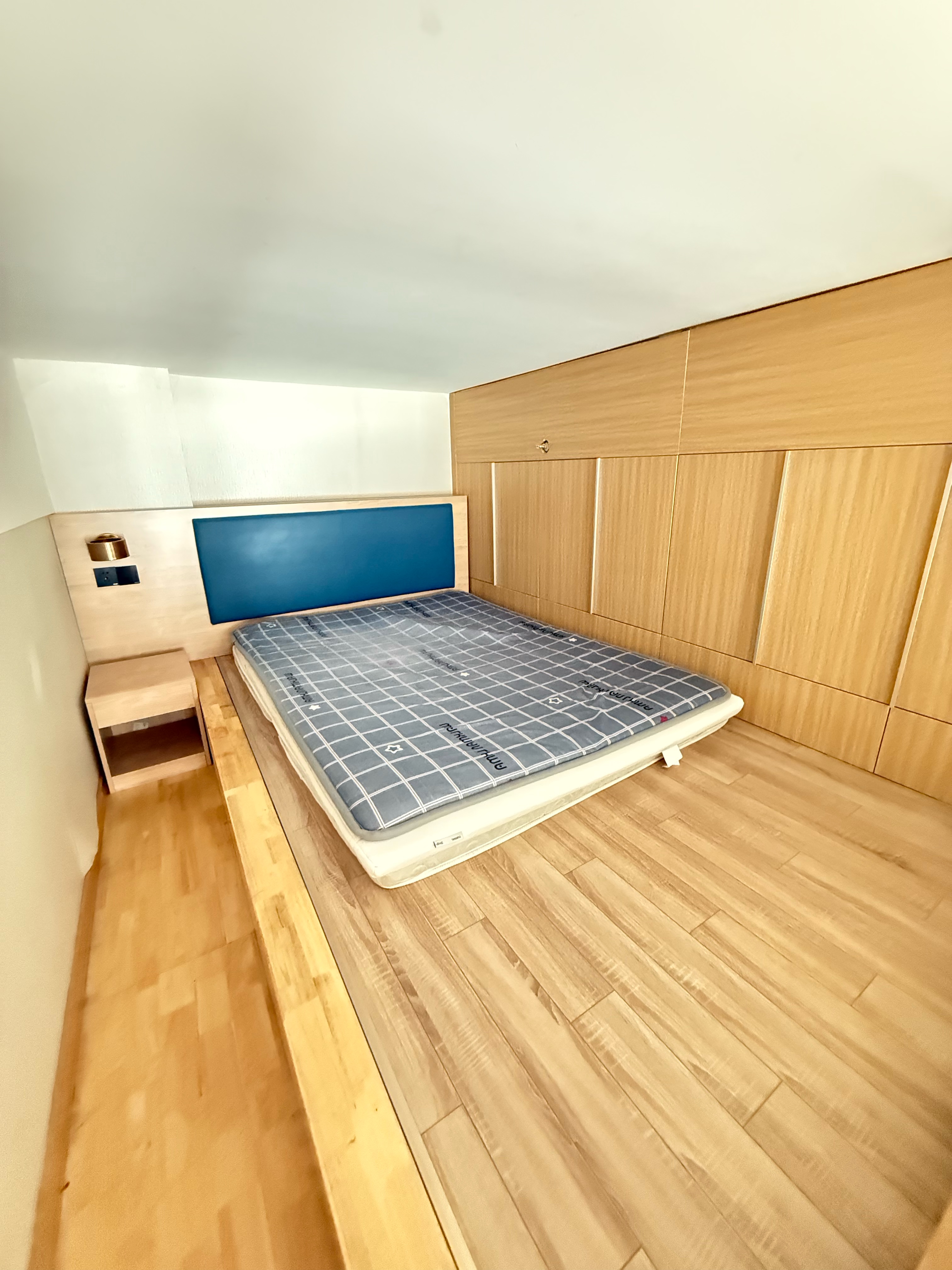 万科大都会万公馆