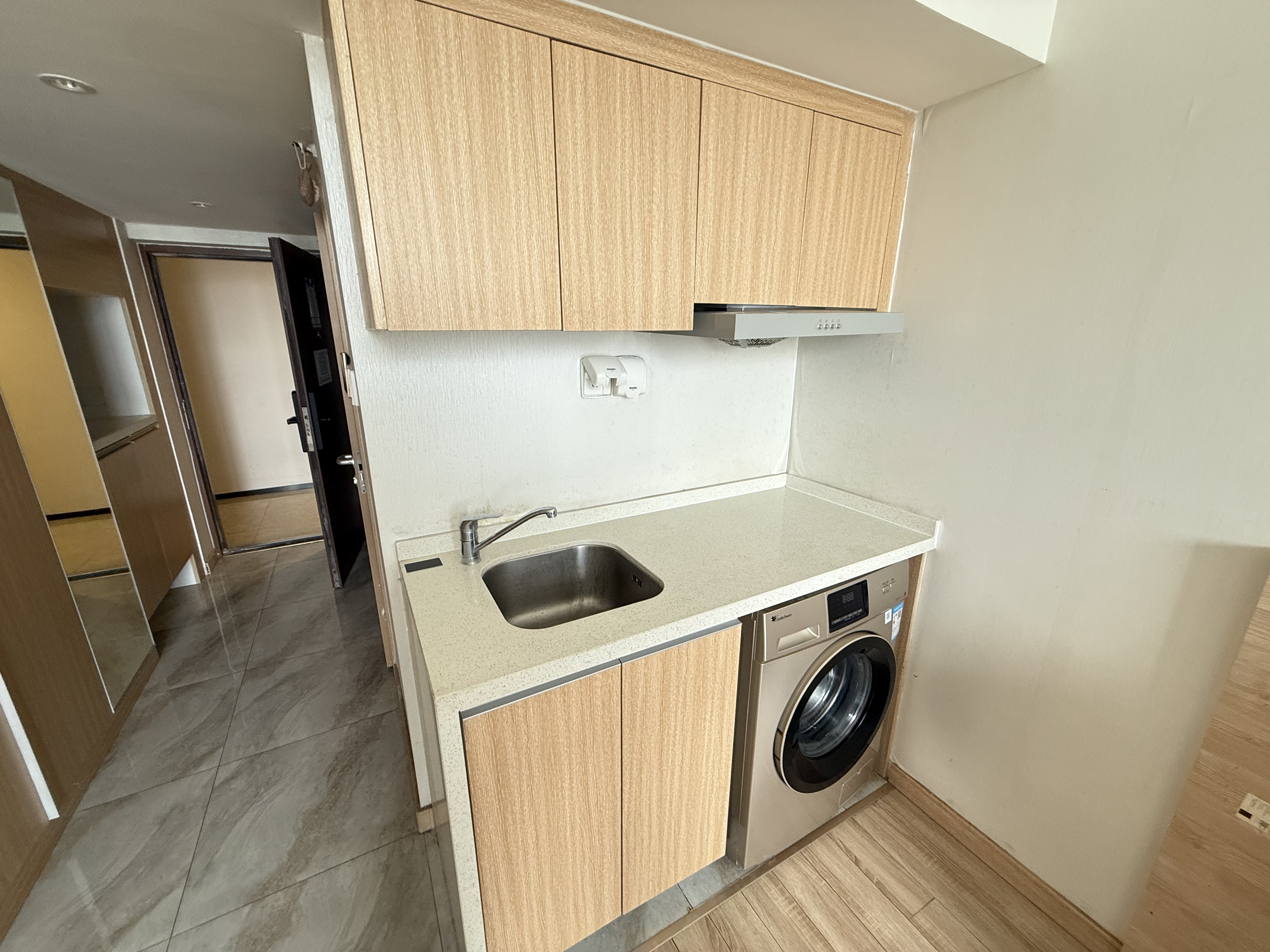 万科大都会万公馆