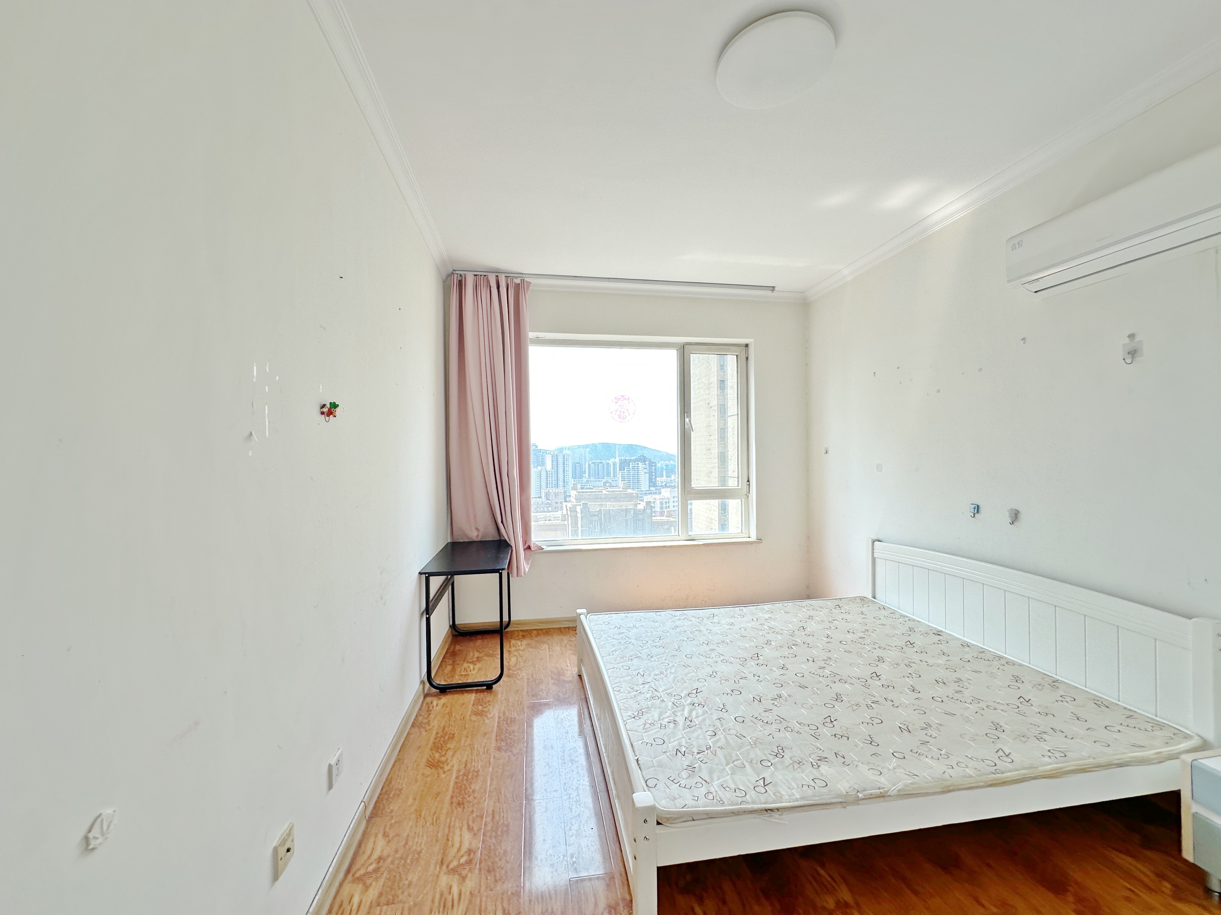 绿地新里卢浮公馆