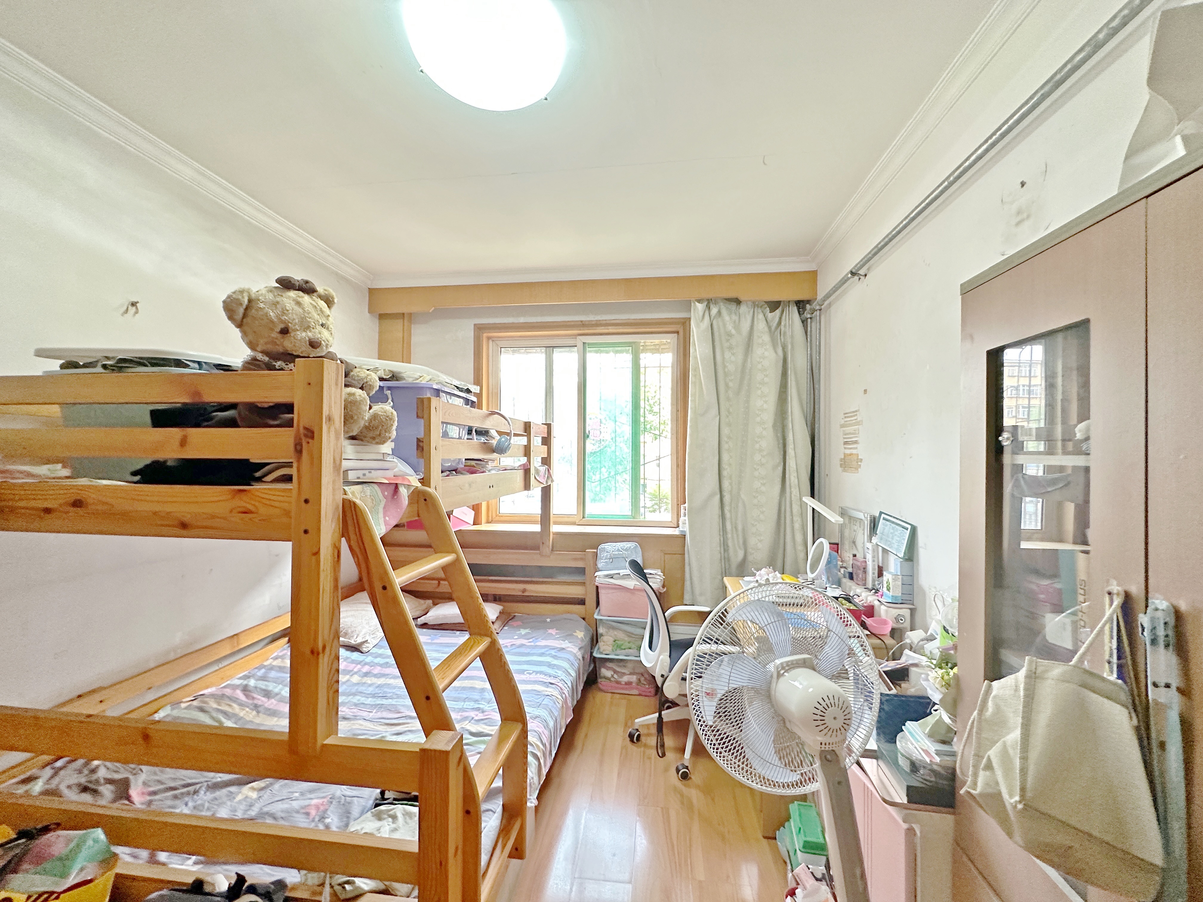 建设路重汽宿舍