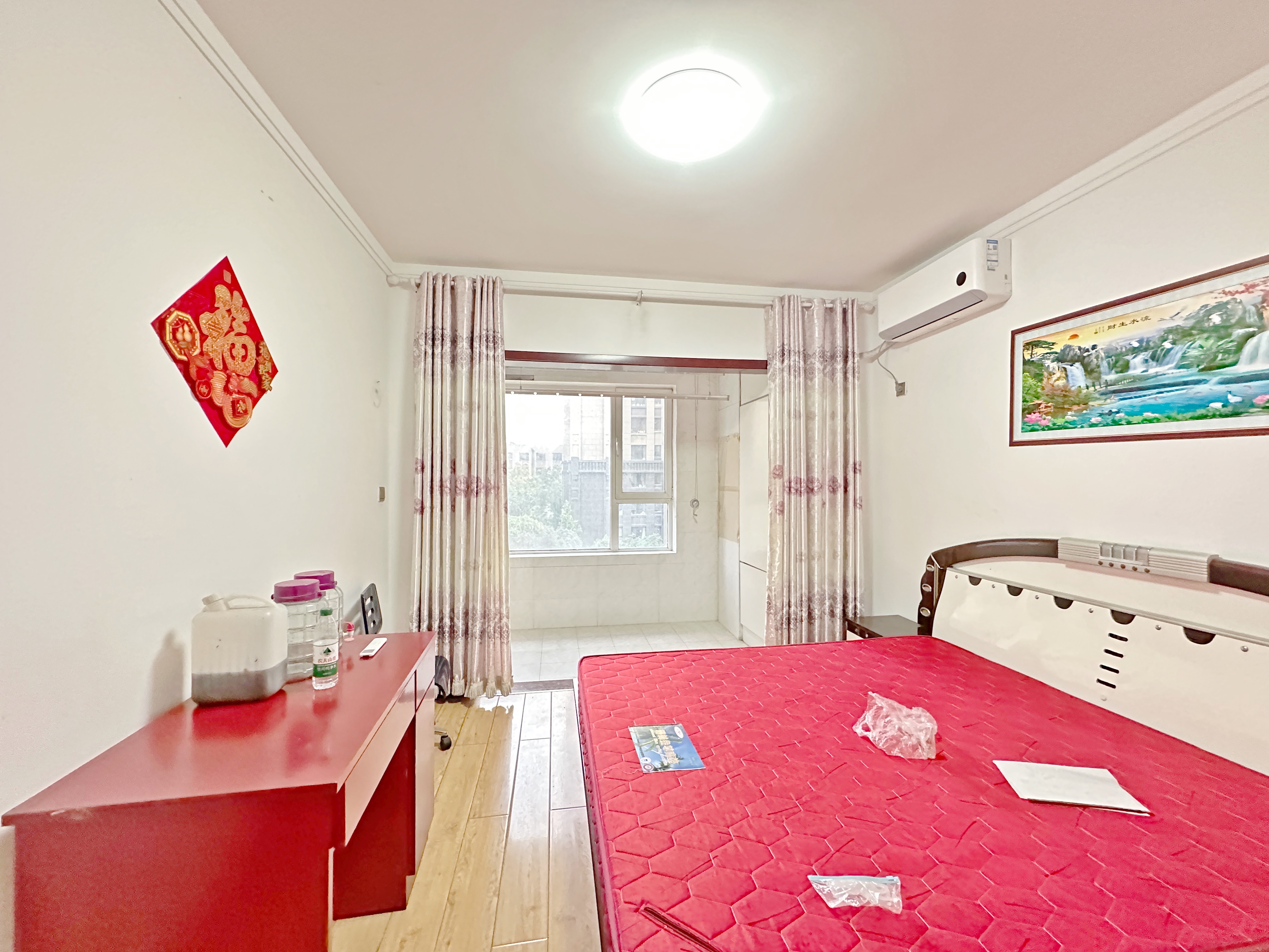 绿地新里卢浮公馆