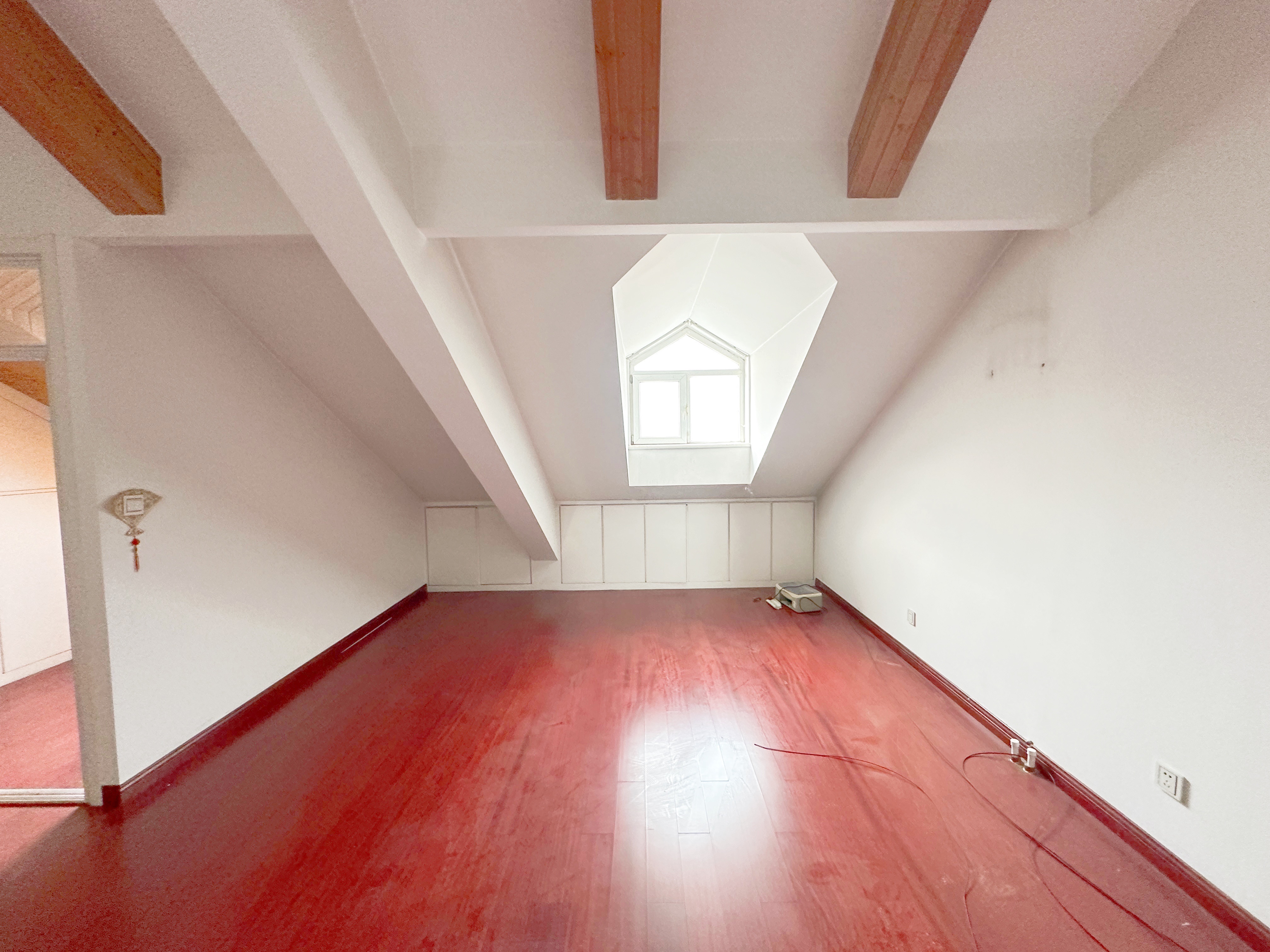  警苑小区(东区)  南北