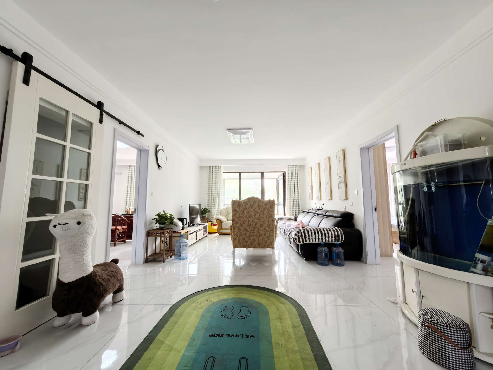  世茂国风源墅 南