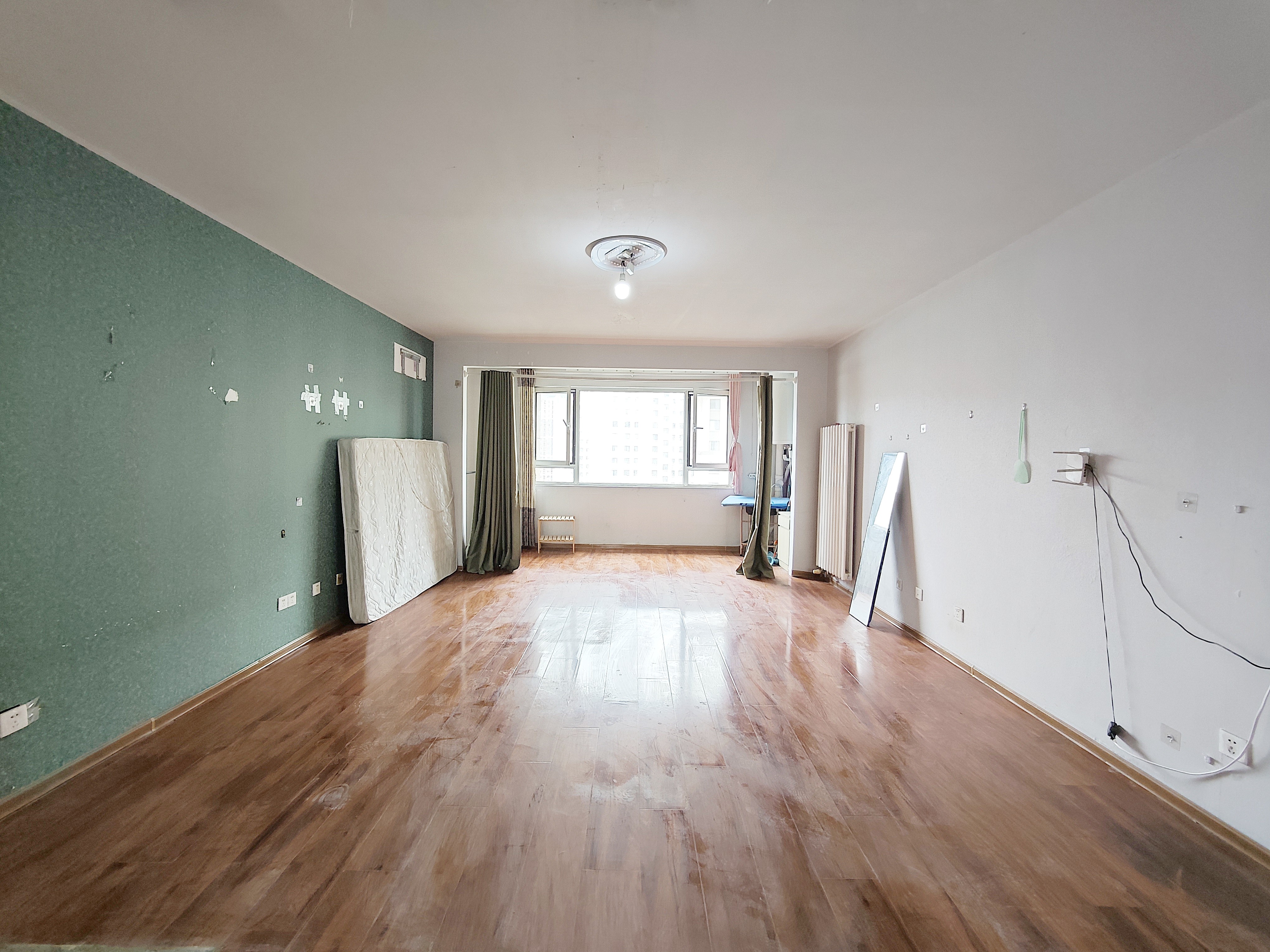 东城逸家逸贤园