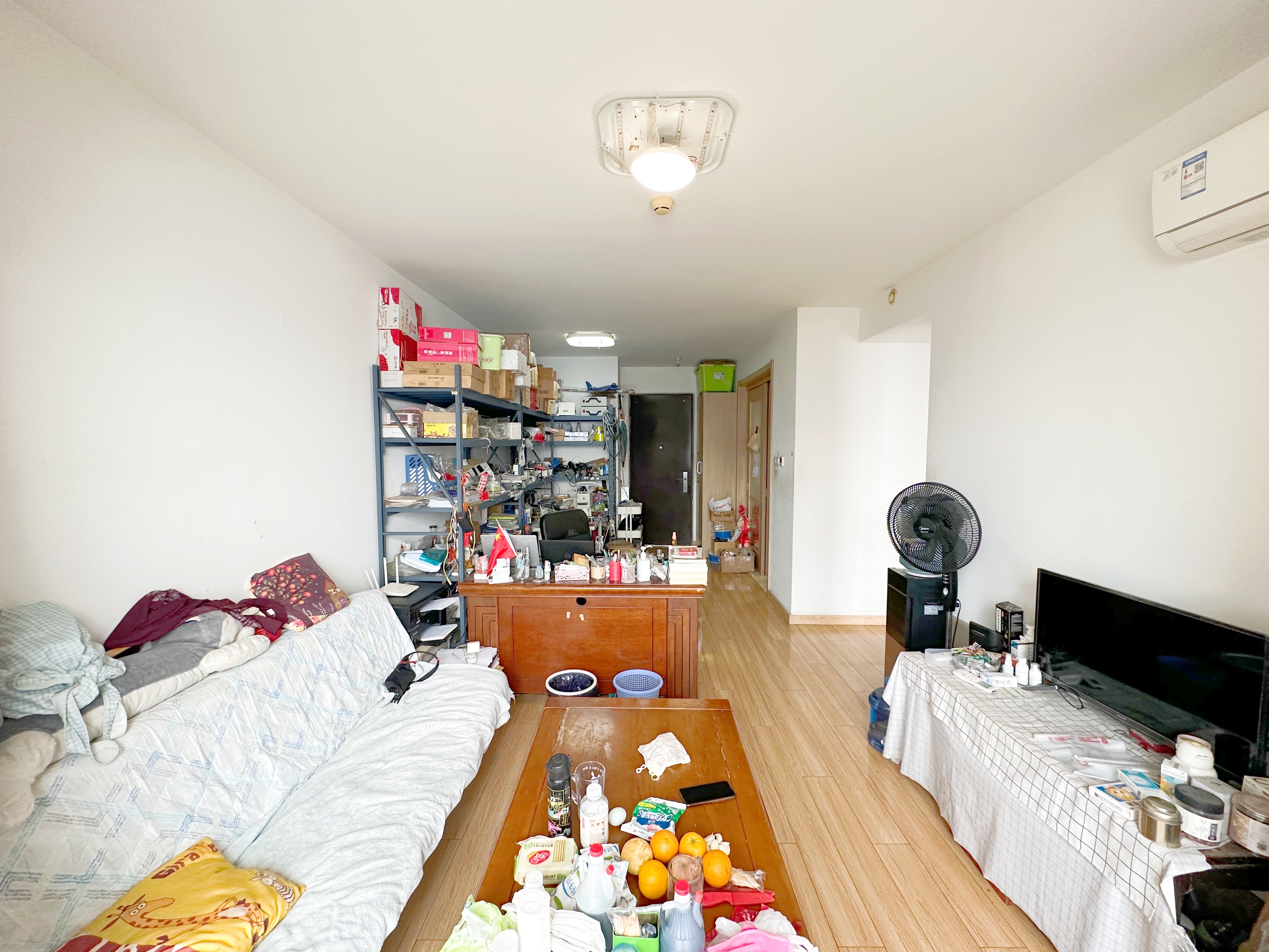  万科金色悦城 南北