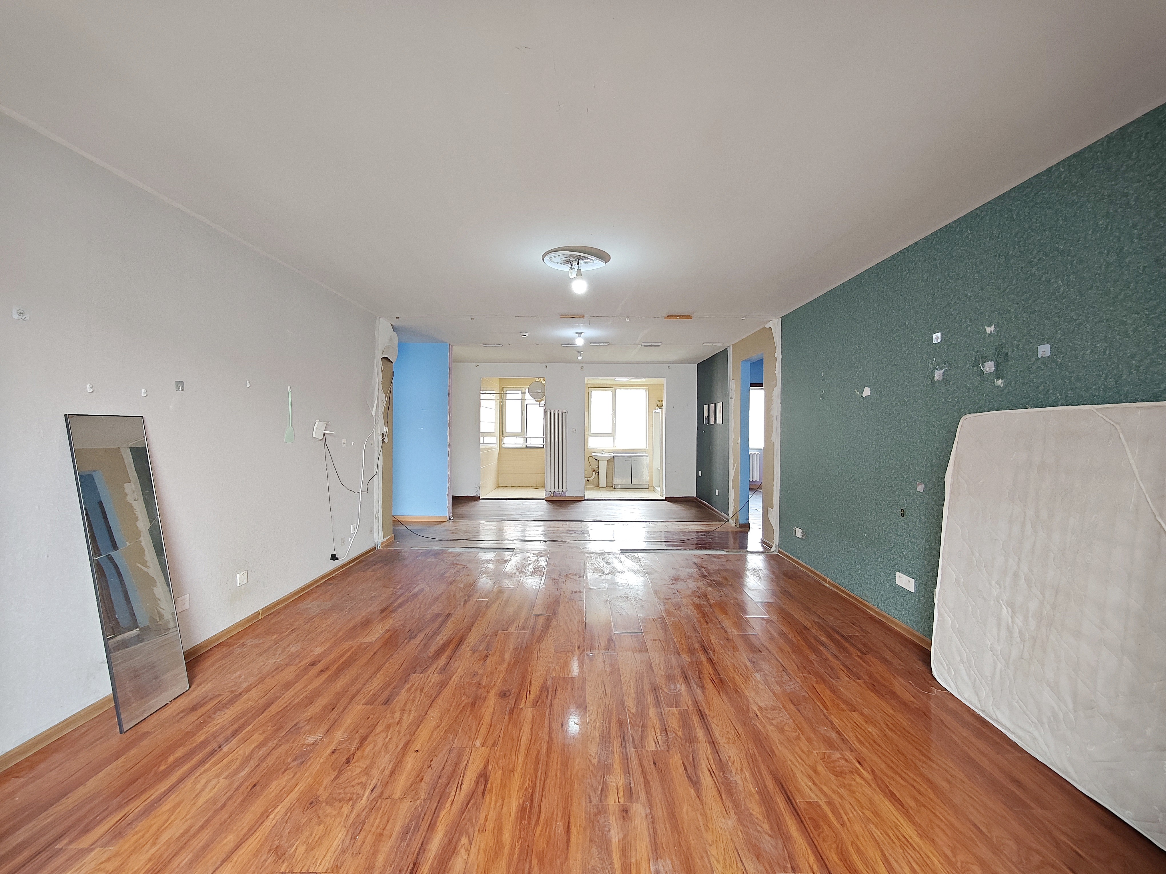 东城逸家逸贤园