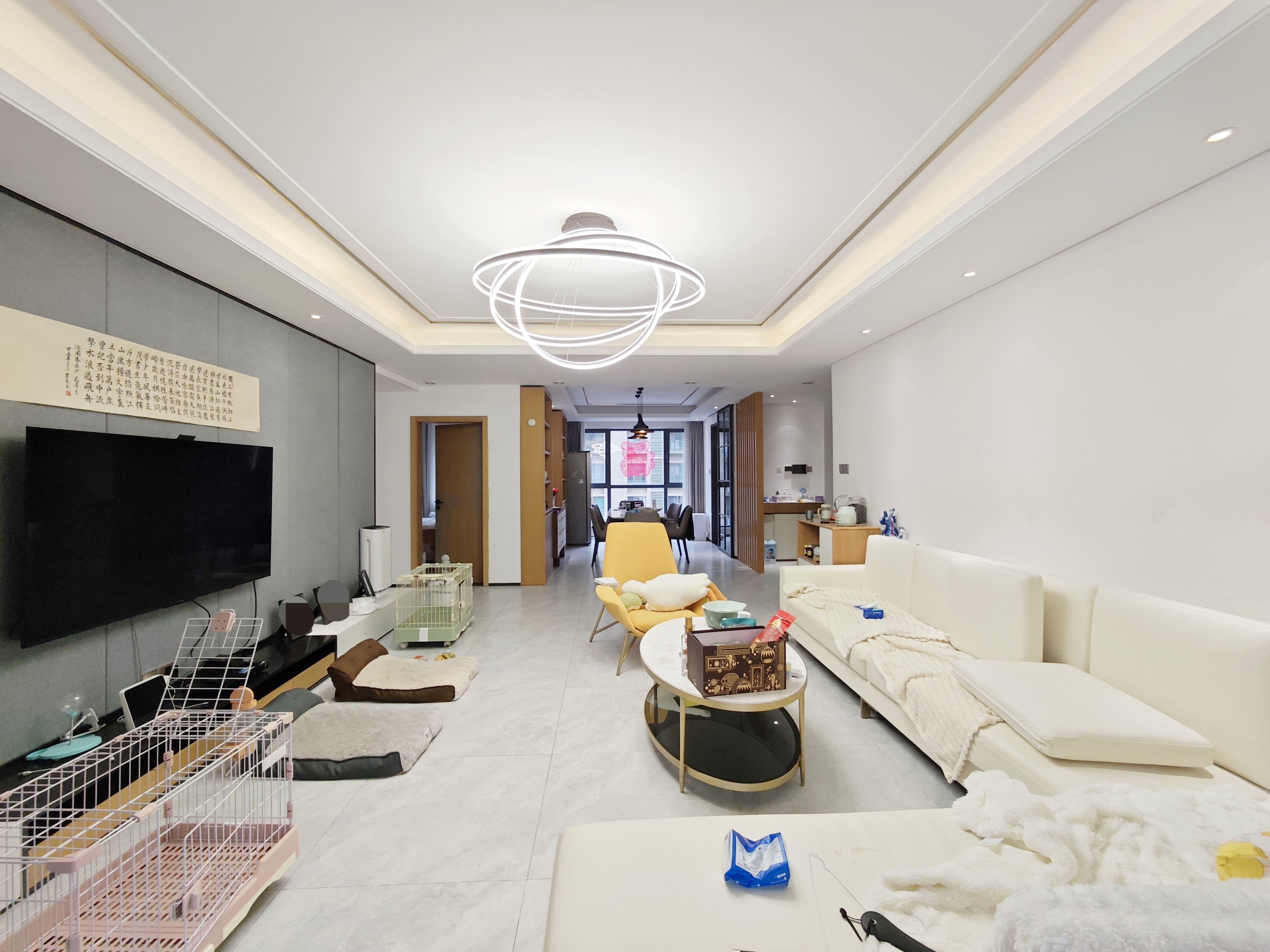  金汇瀚玉城 南北