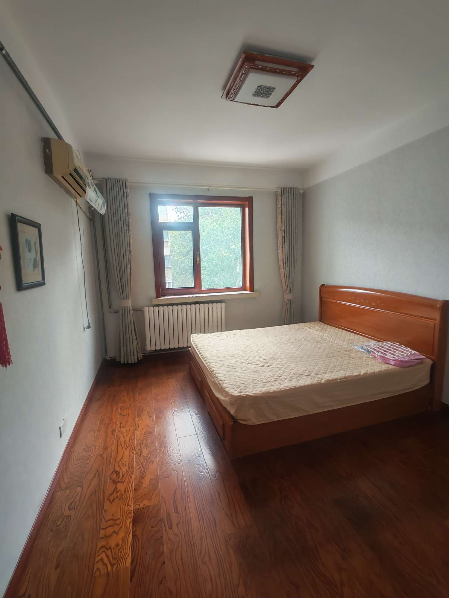 绿地新里梵尔赛公馆