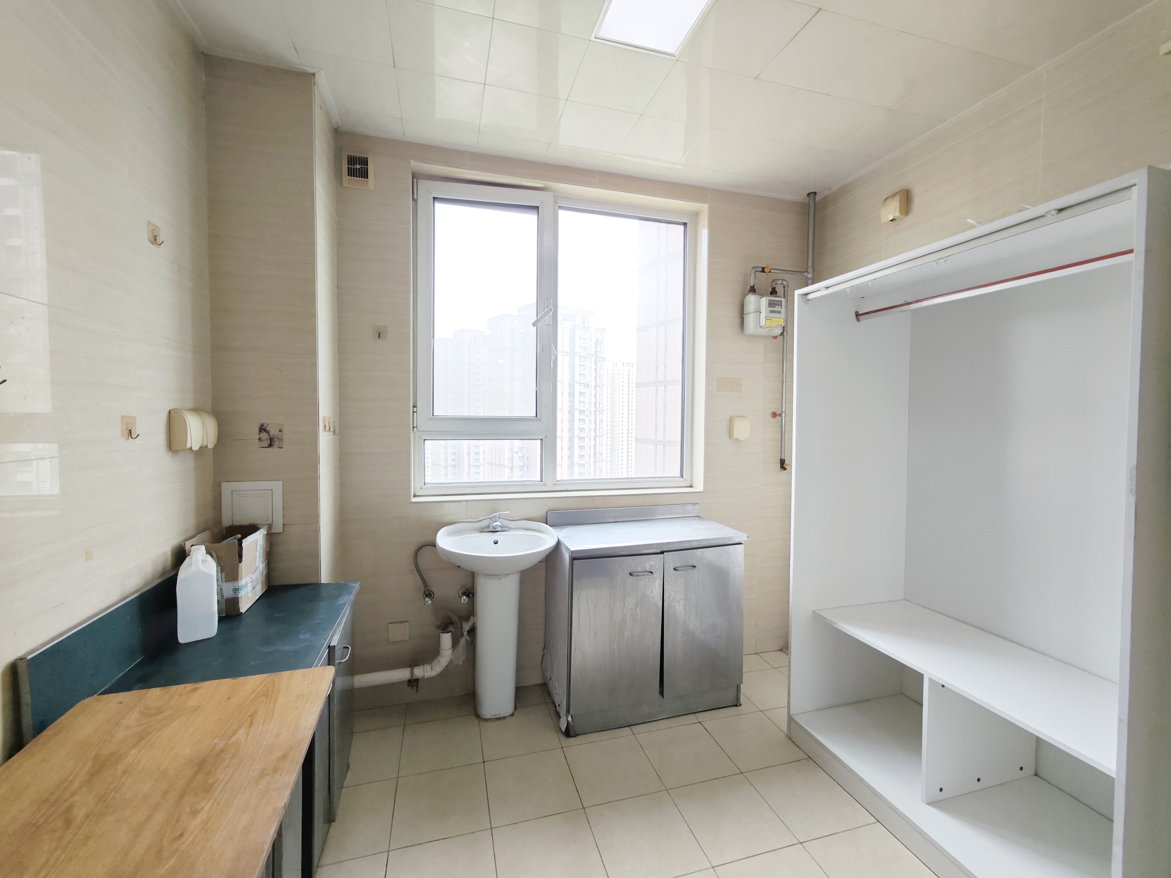 东城逸家逸贤园