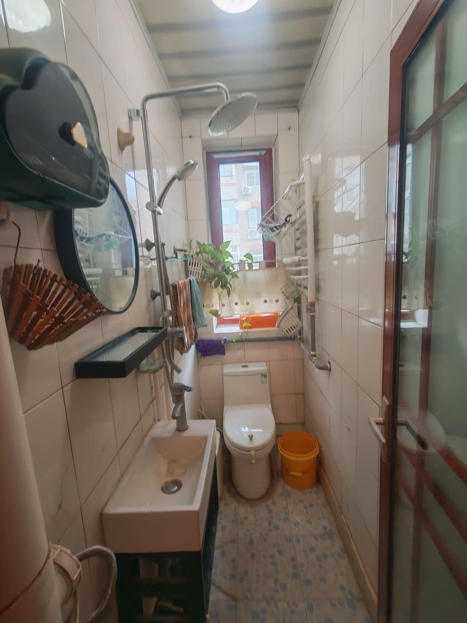 绿地新里梵尔赛公馆