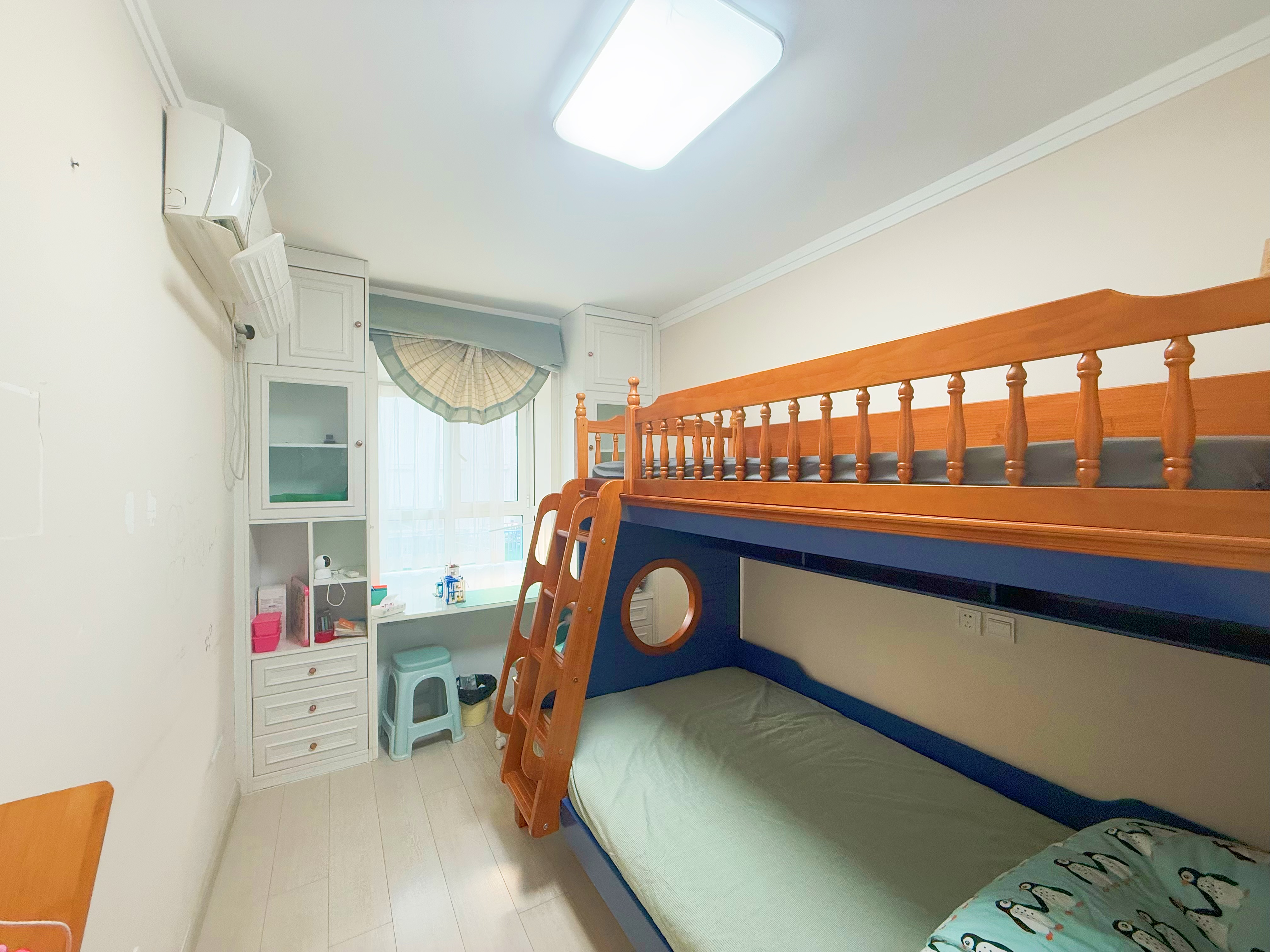 经八路单位宿舍