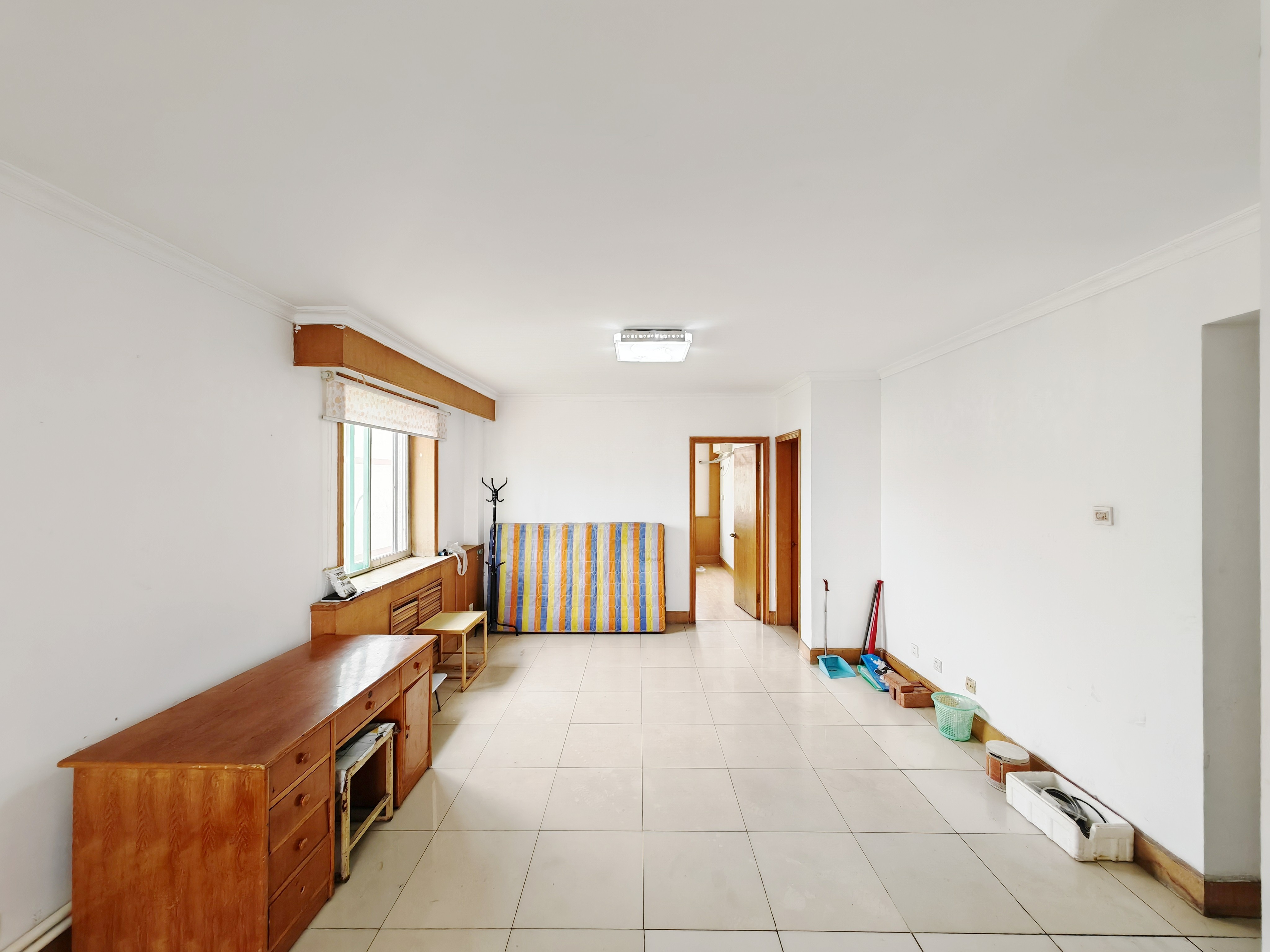  闵子骞路94号 南北