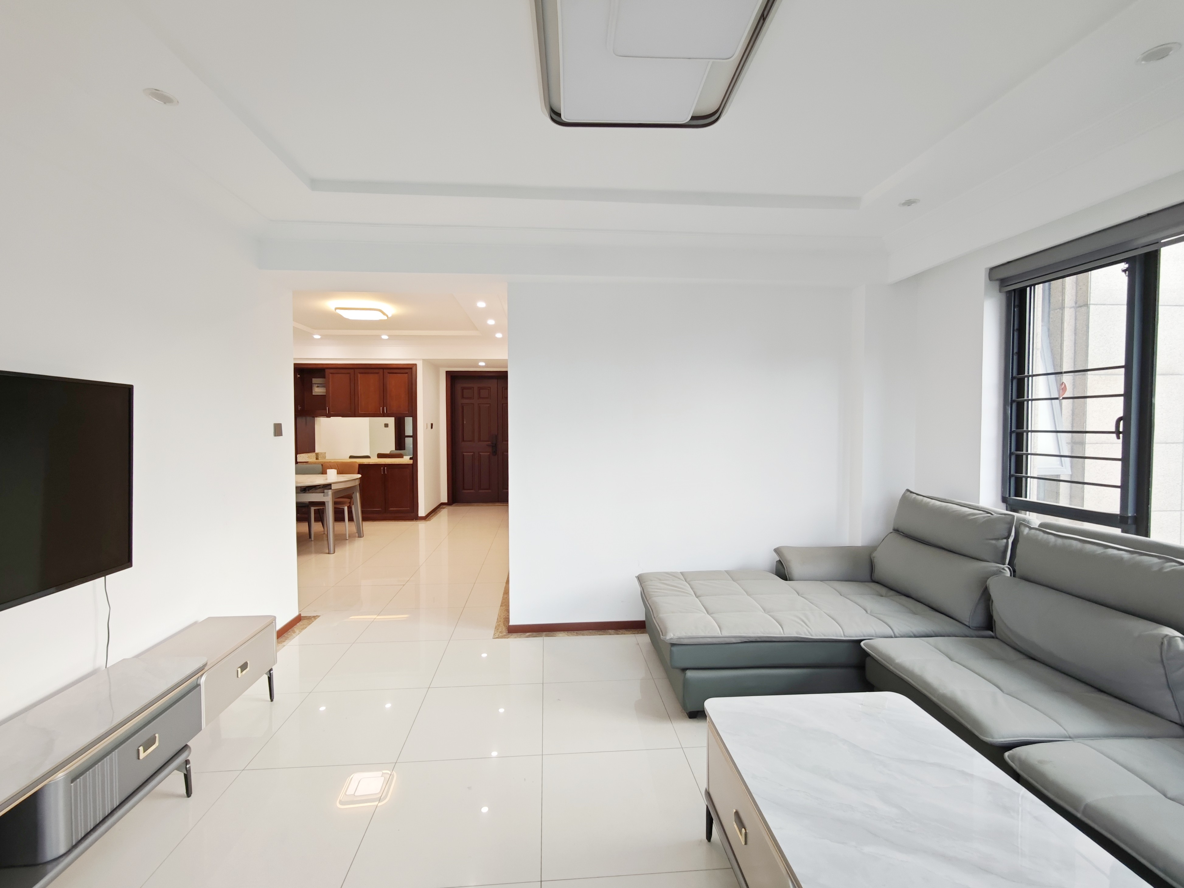  海尔绿城百合园 南北