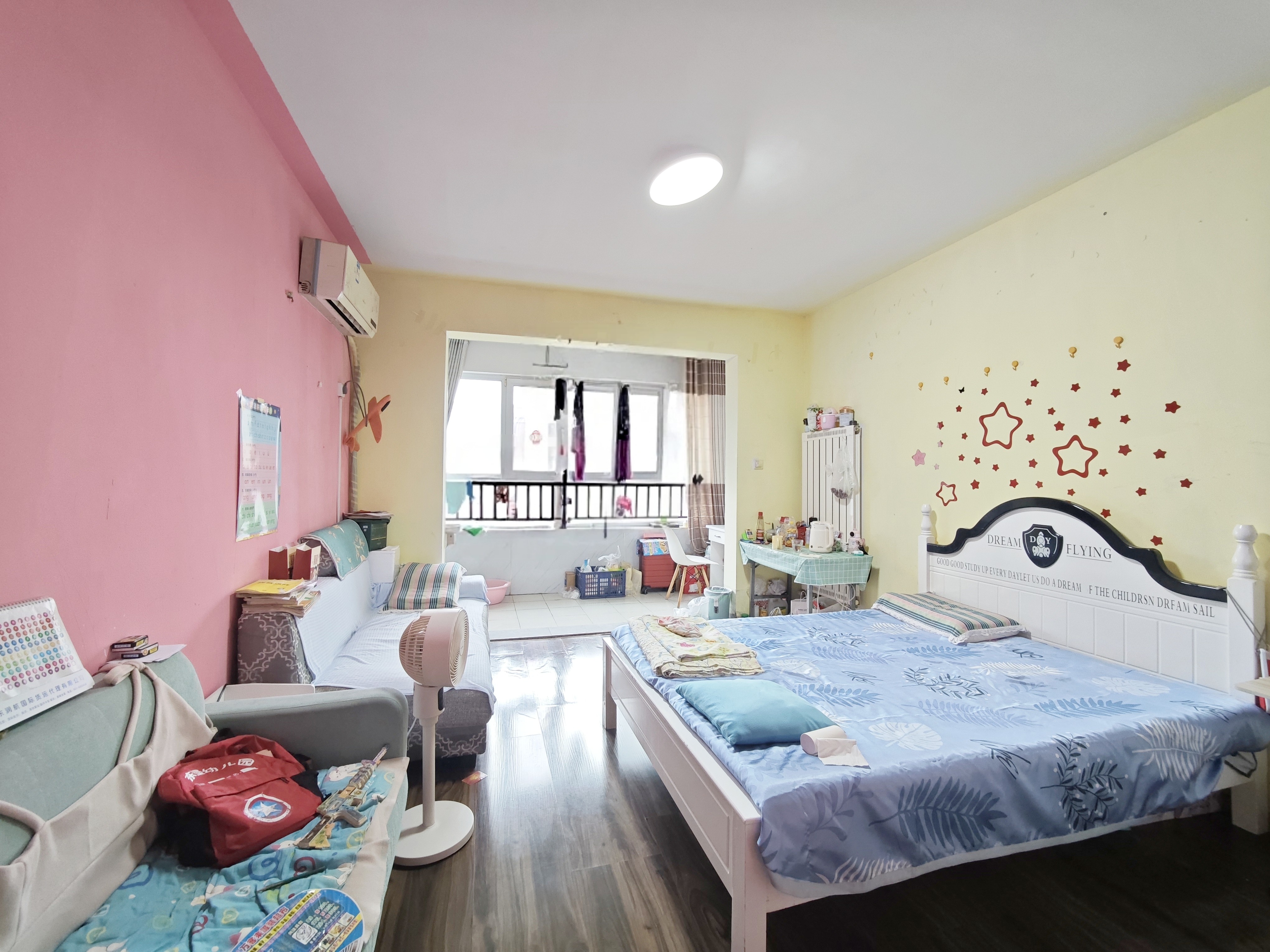 绿地新里香榭丽公馆