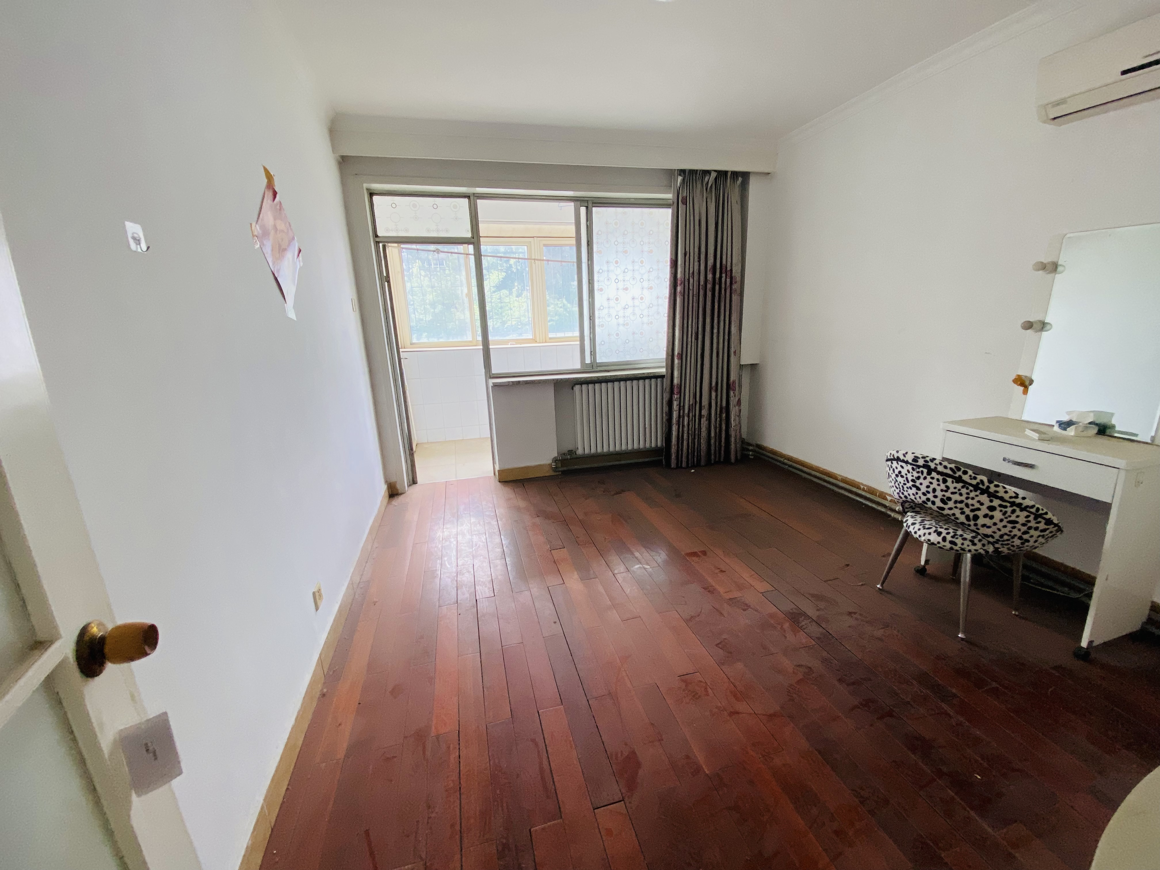 二七中街34号院