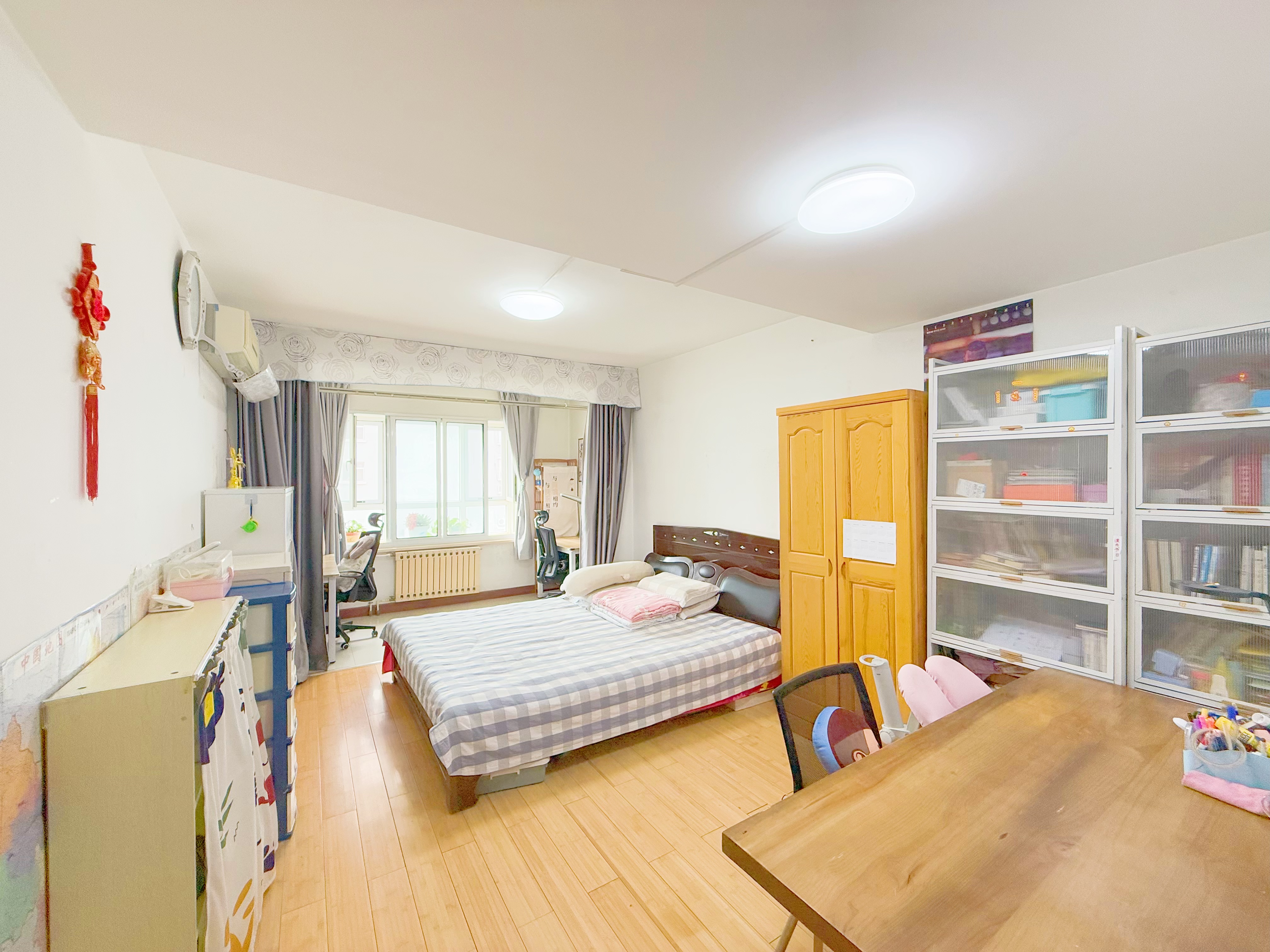 卧龙花园龙泰苑