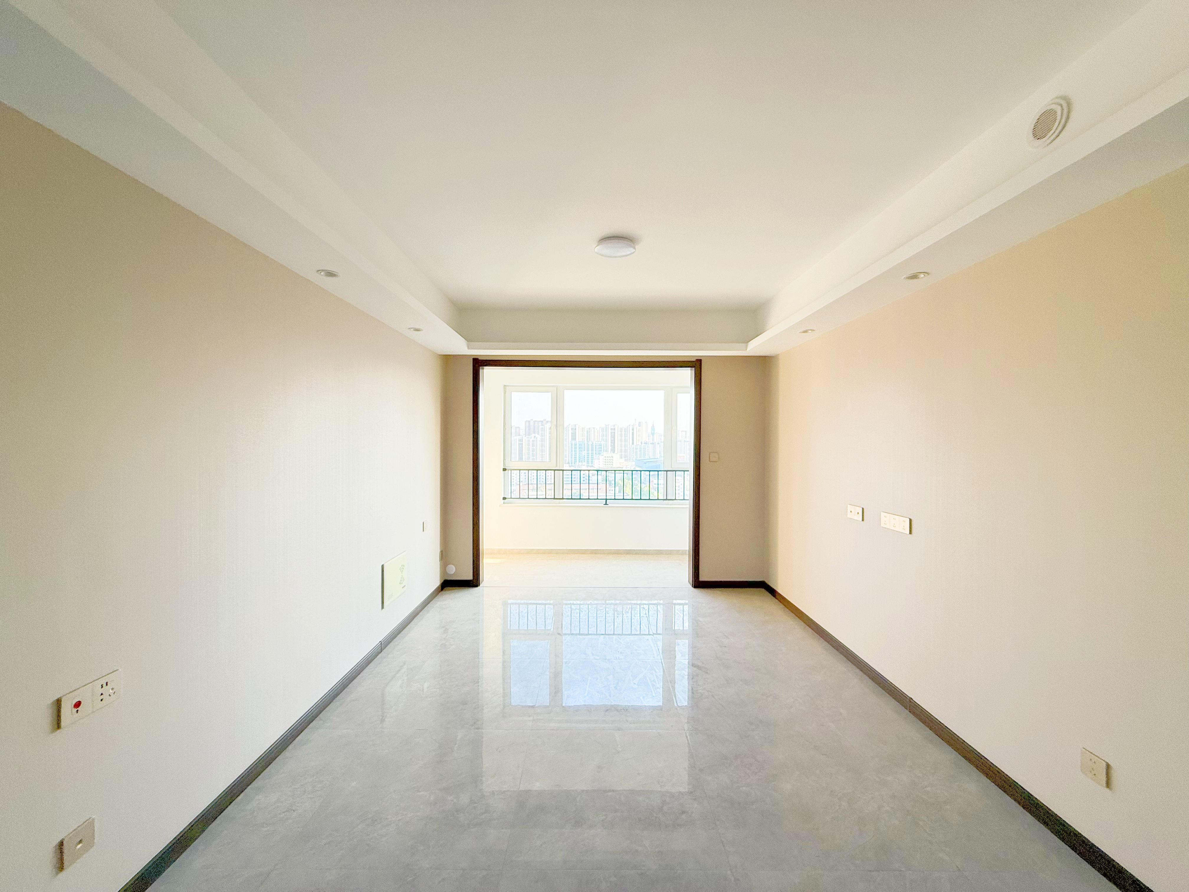  万科繁荣里 南北