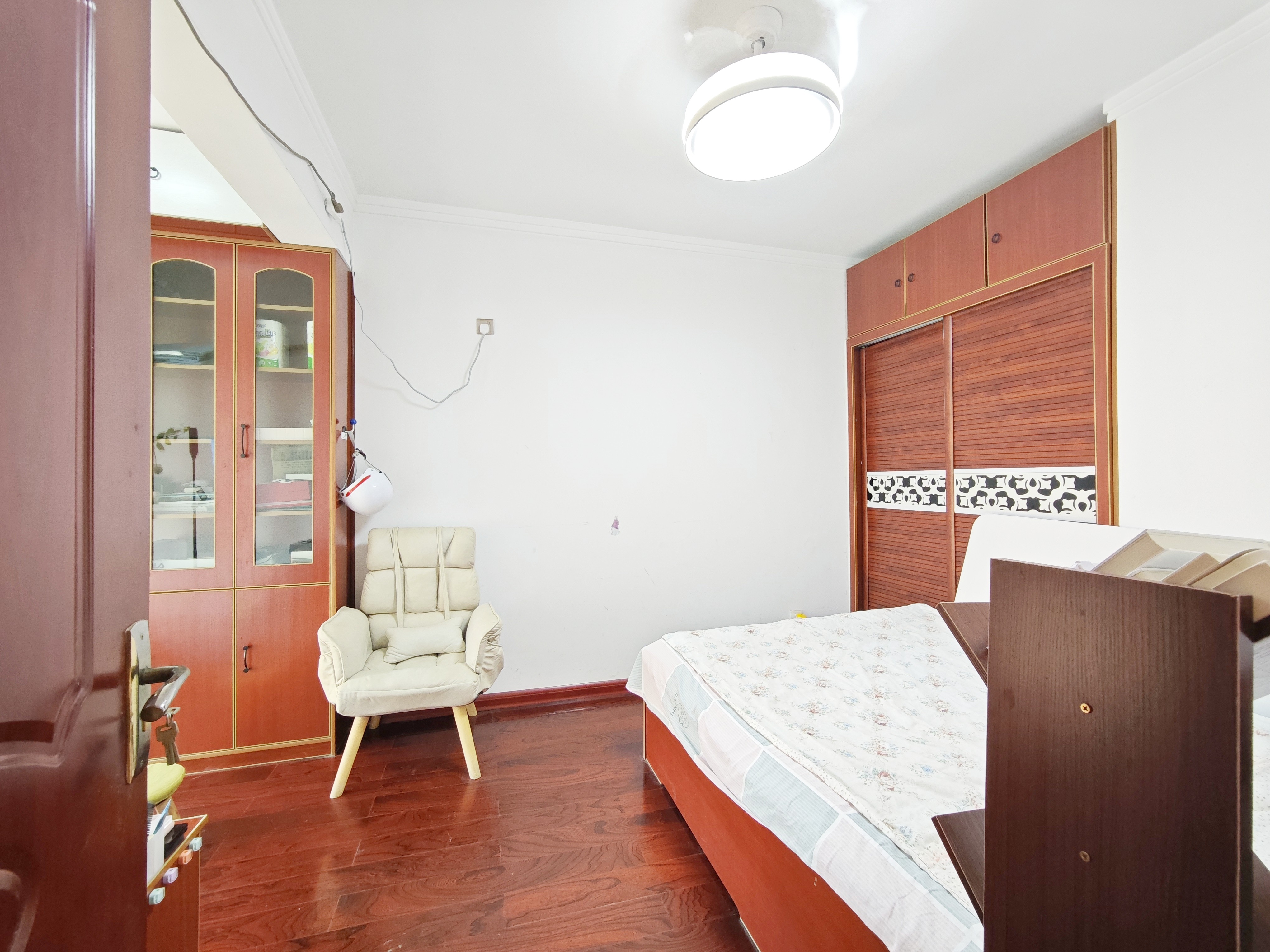 绿地新里香榭丽公馆