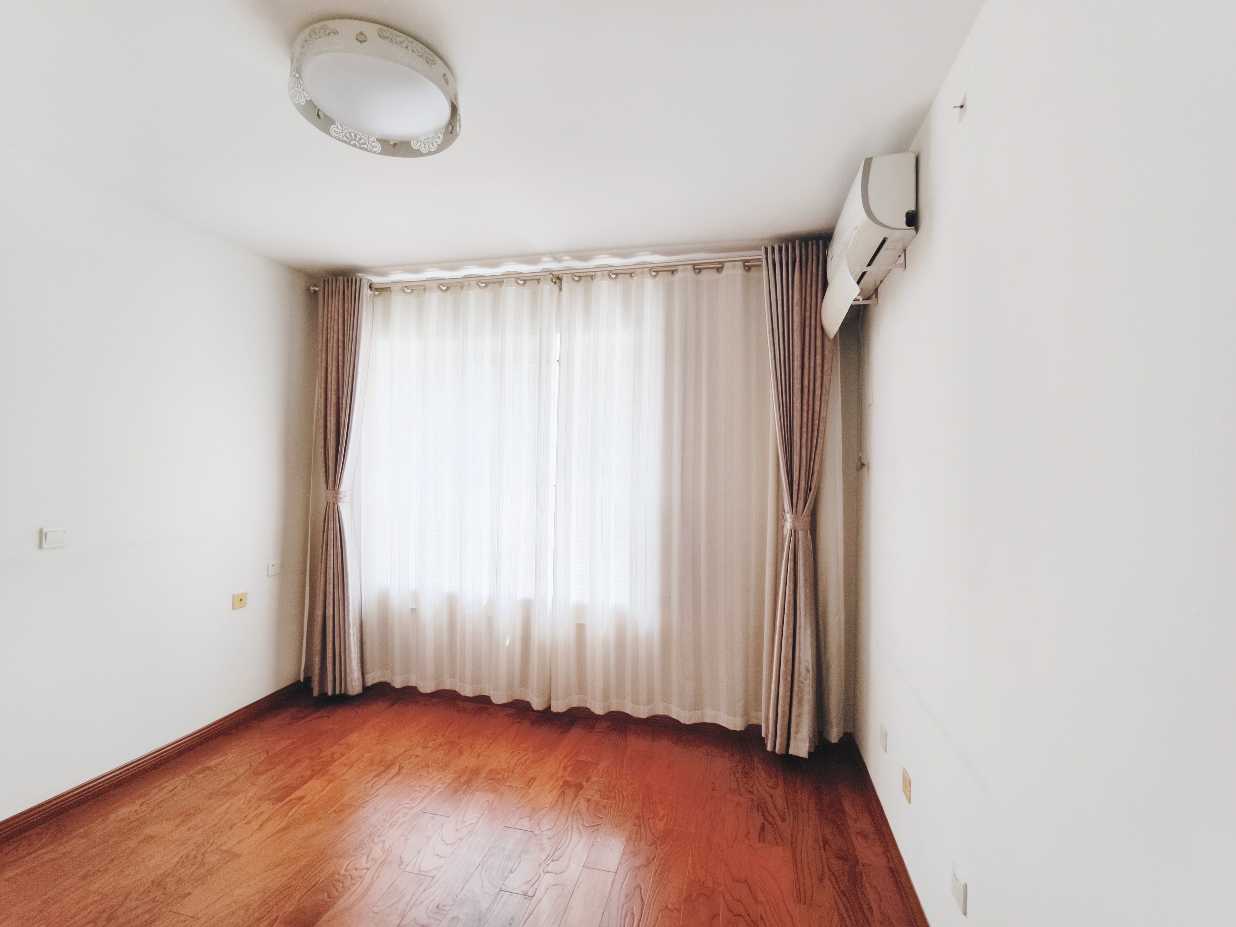 银丰唐郡紫薇园