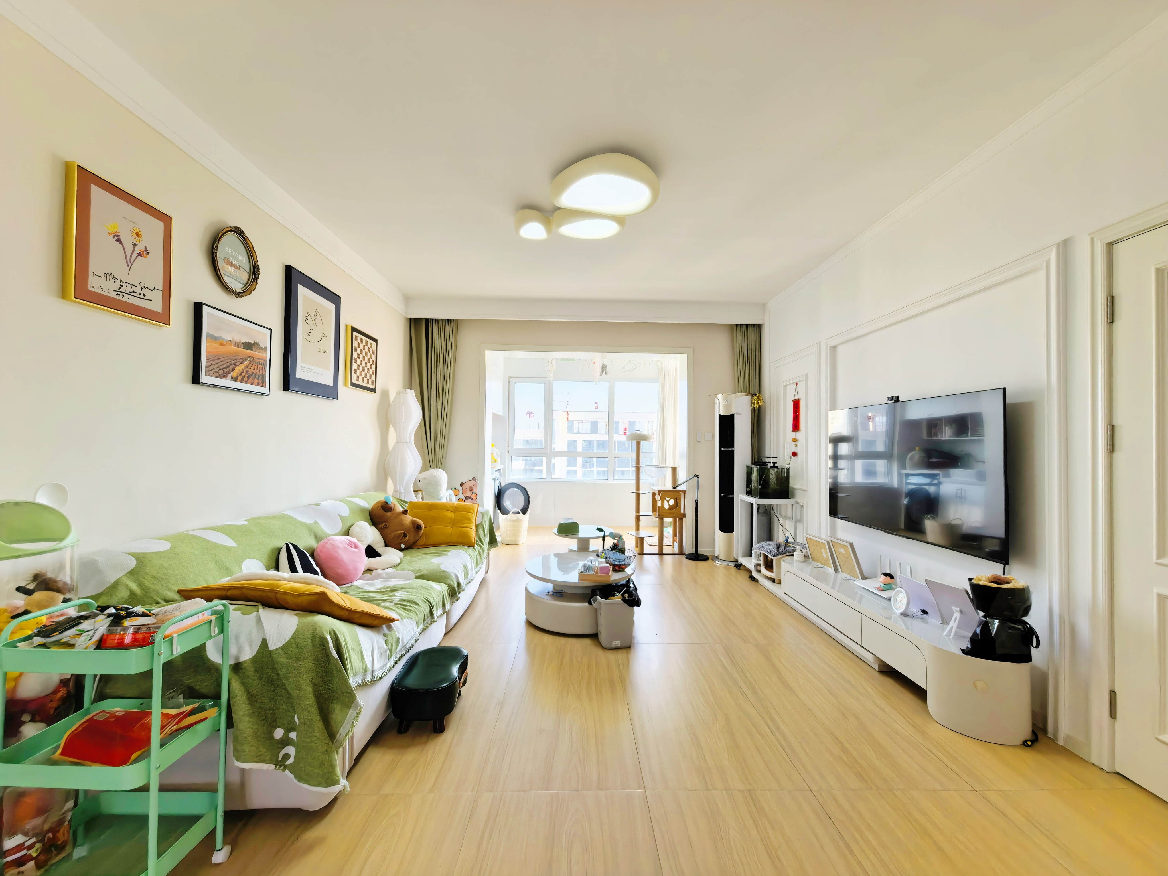  融汇城锦绣里 南北