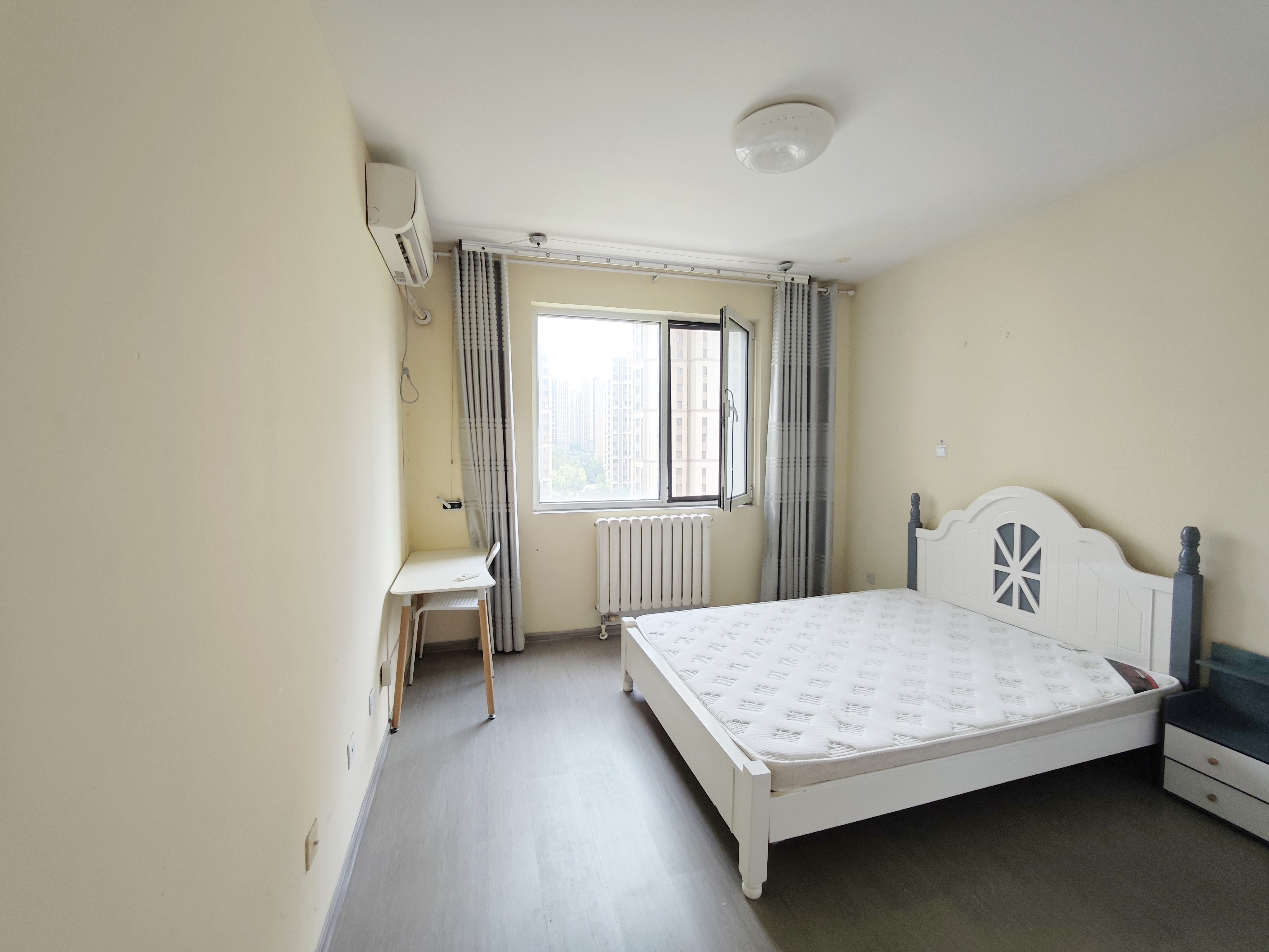 东城逸家逸俊园