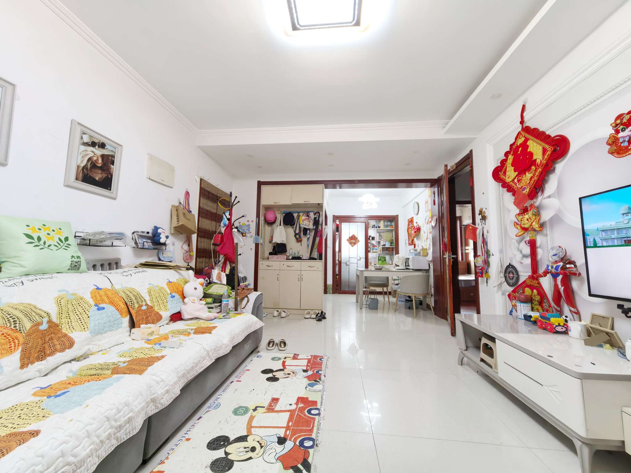  重汽翡翠东郡 南北