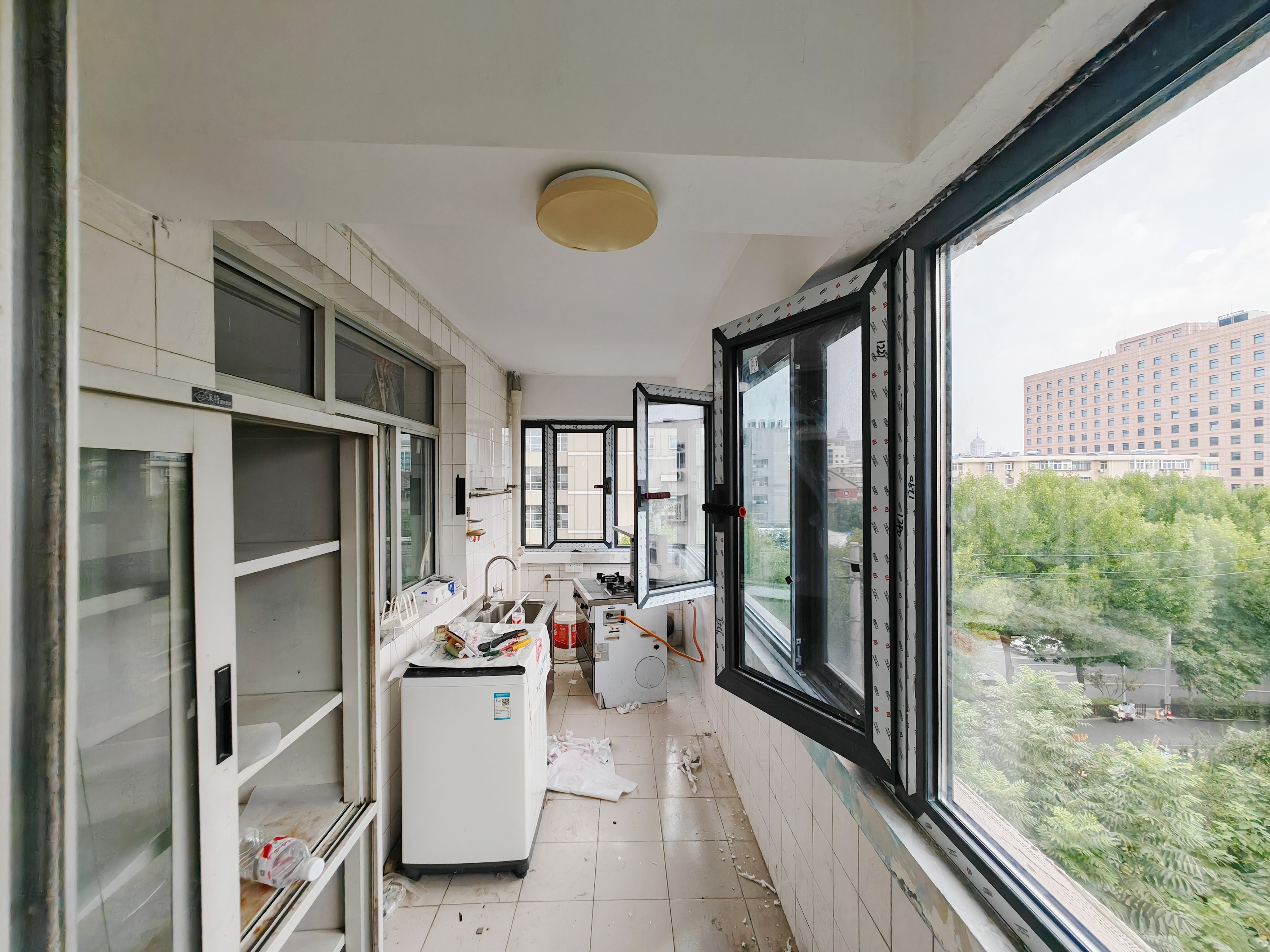 南券门巷小区(趵突泉南路16号)