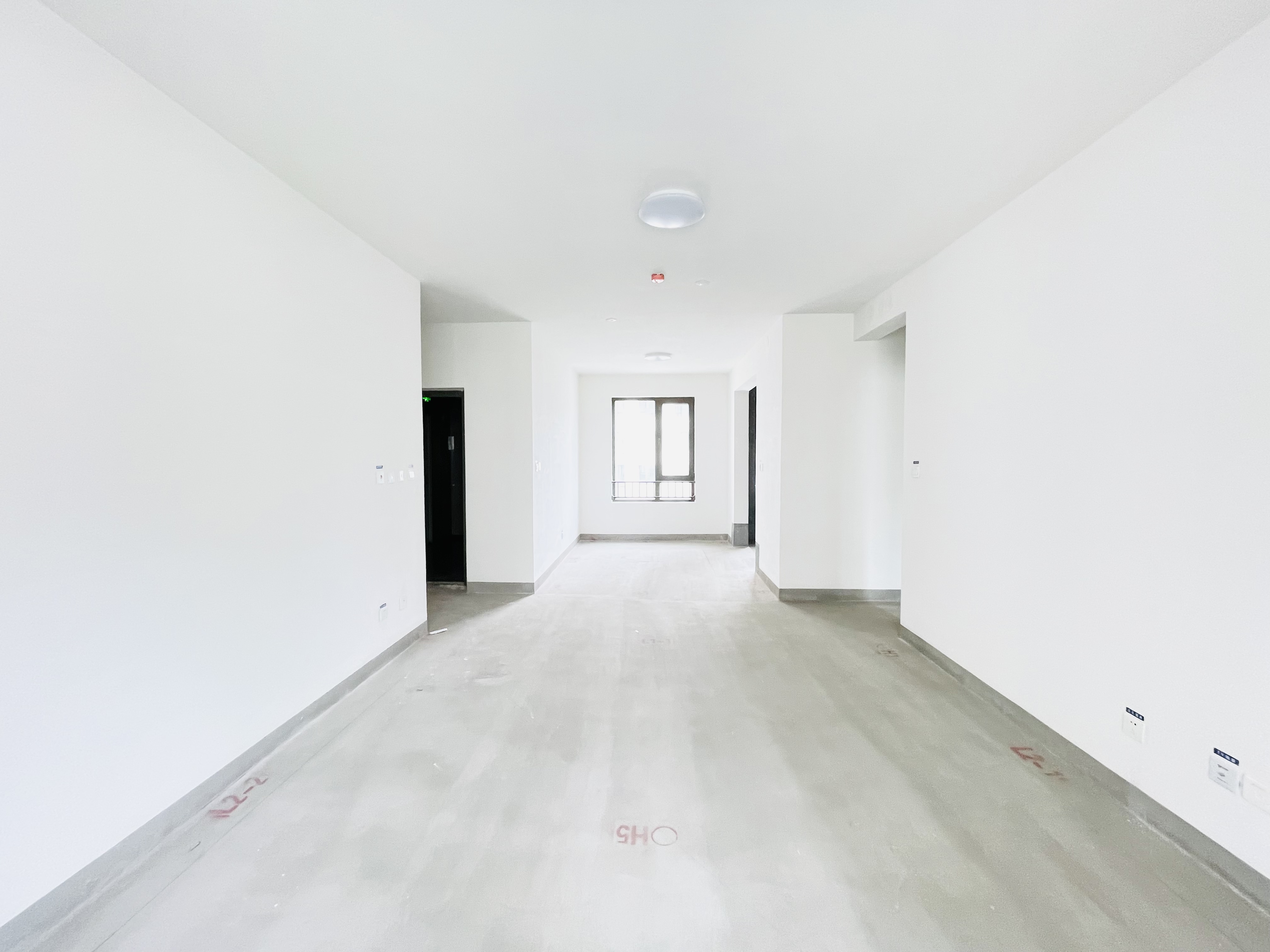  绿地IFC中央公馆 南北