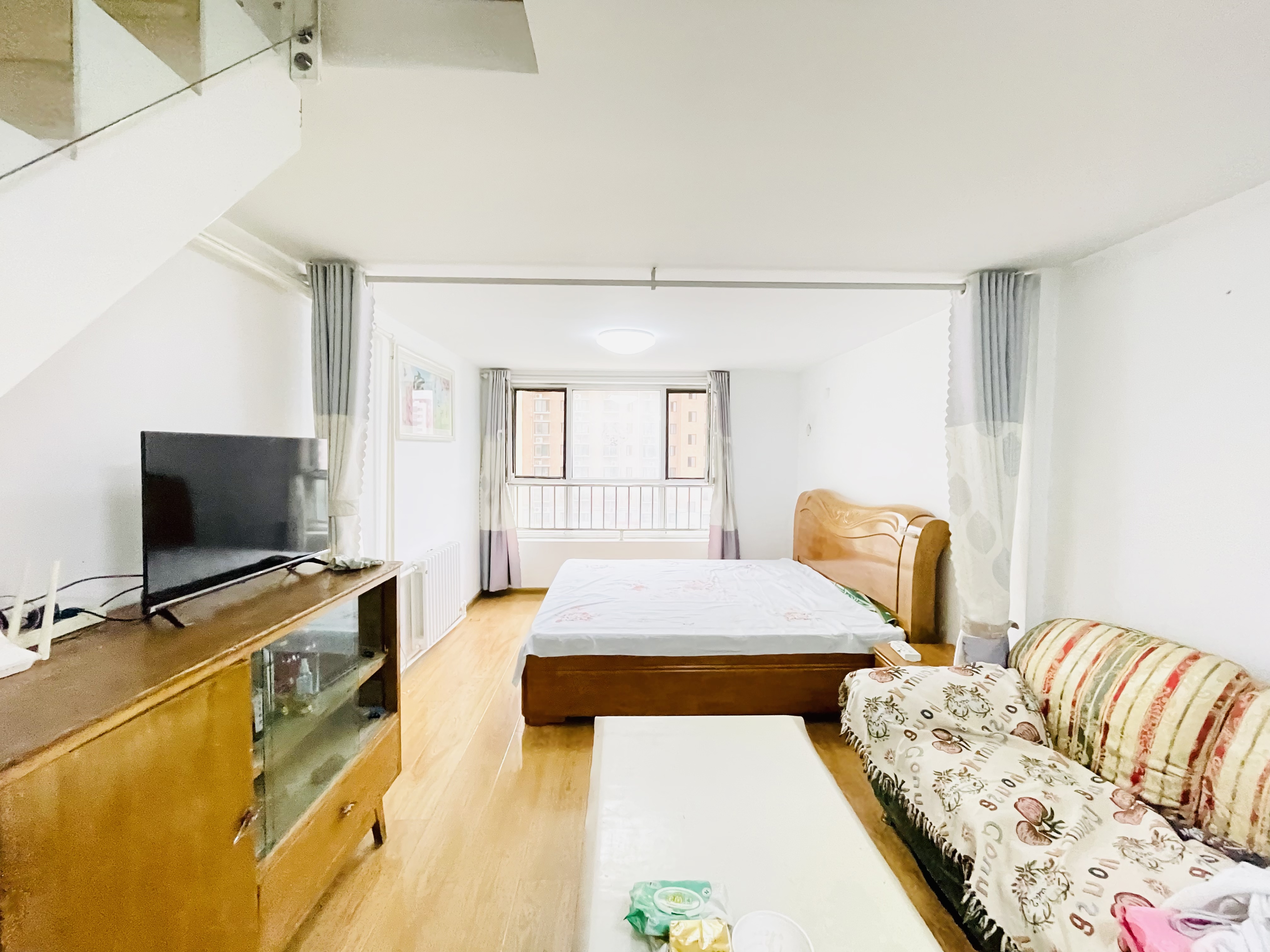  有钥匙，随时看，价格商谈，地铁口隔壁，齐鲁软件园附近