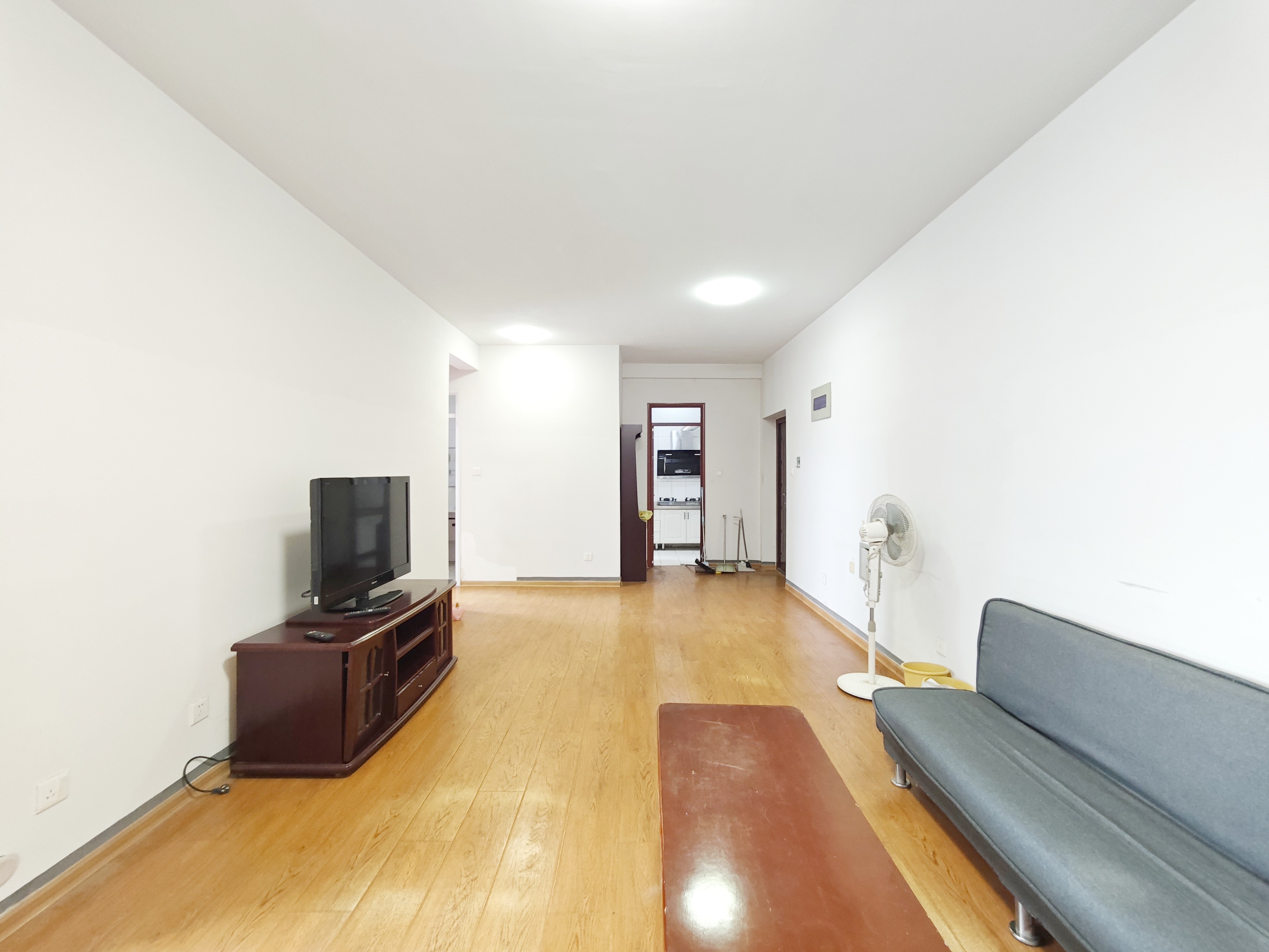  龙腾国际花园 南北