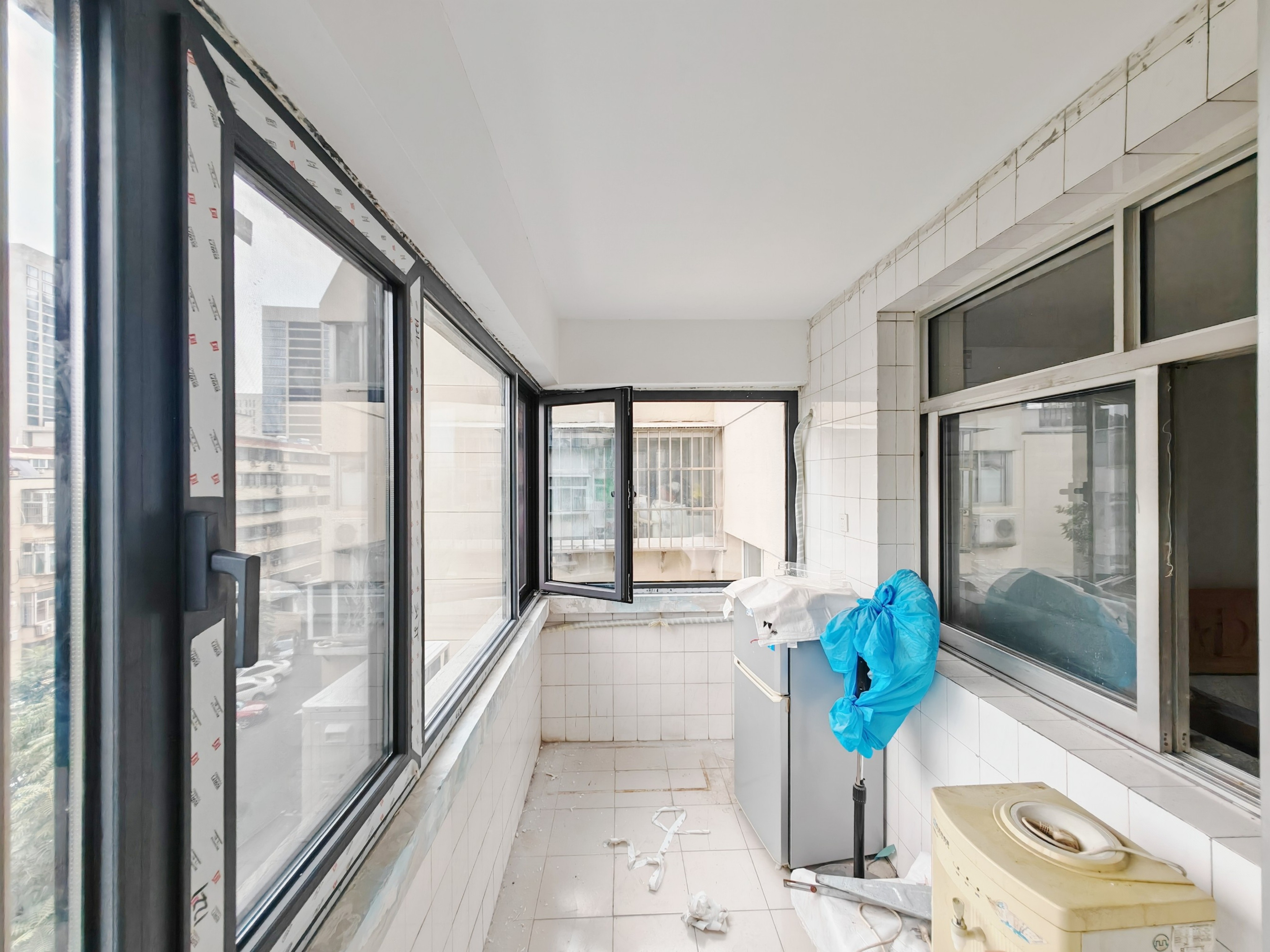 南券门巷小区(趵突泉南路16号)