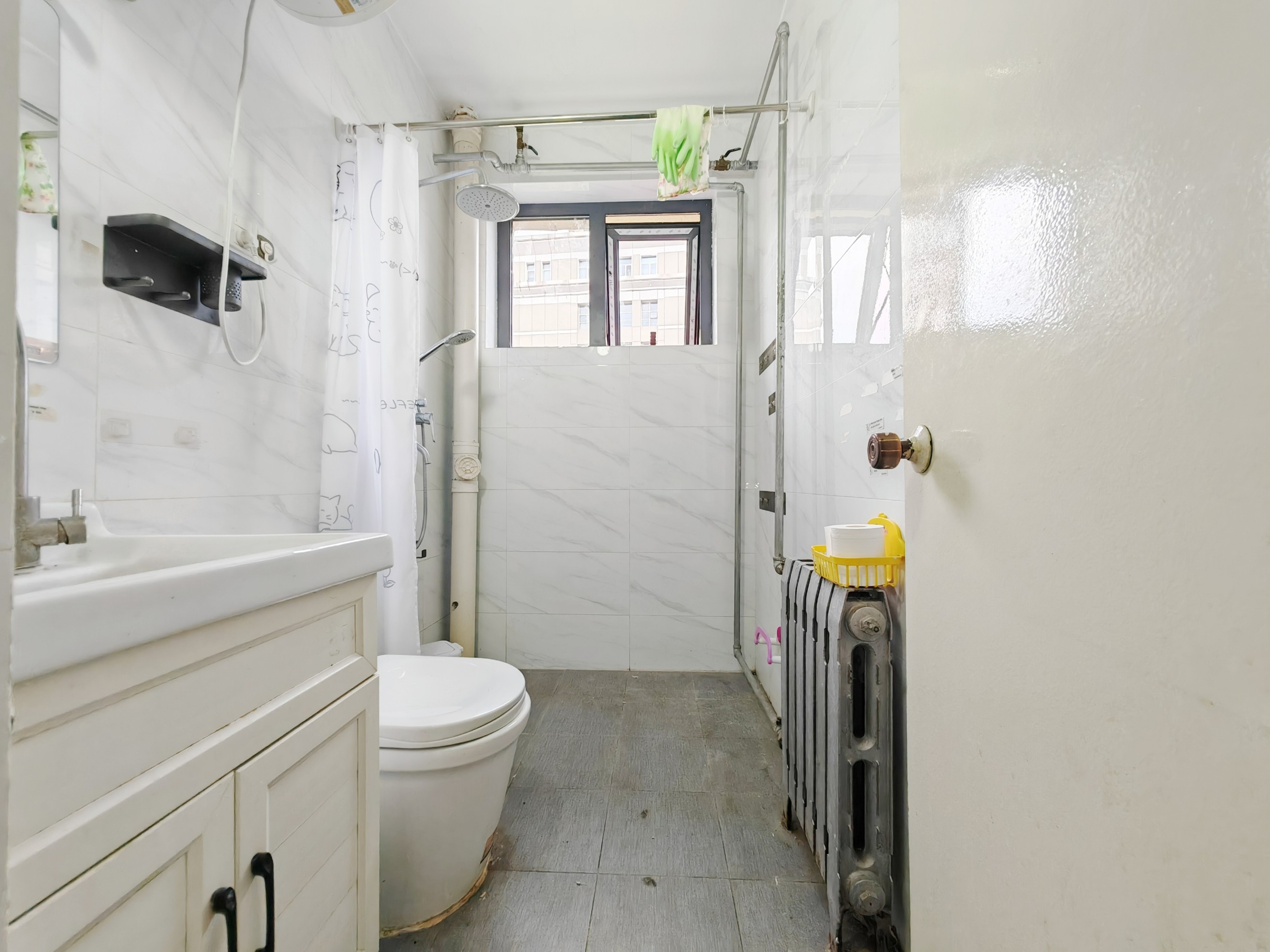 南券门巷小区(趵突泉南路16号)