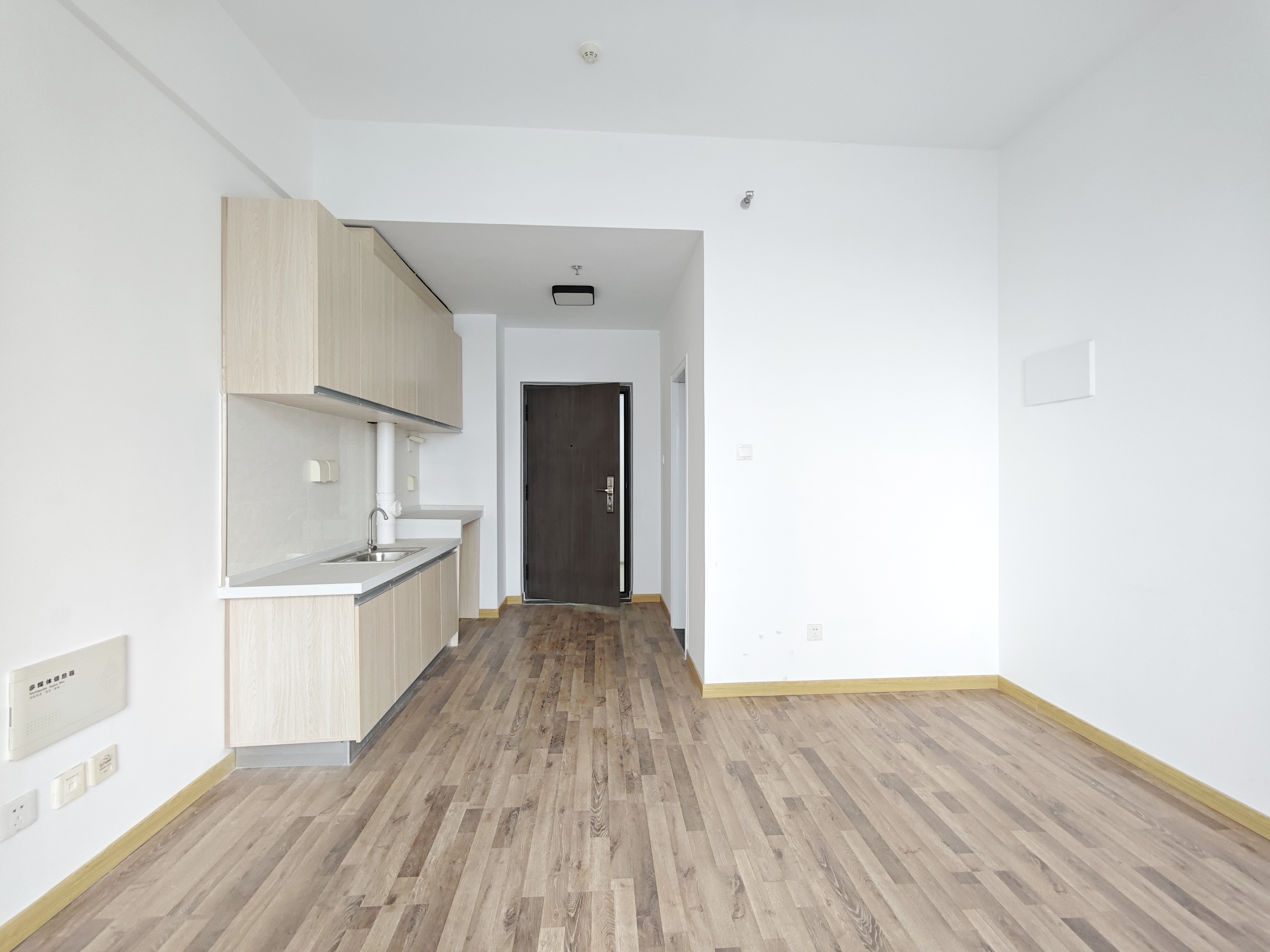  济水柏然公馆公寓  南