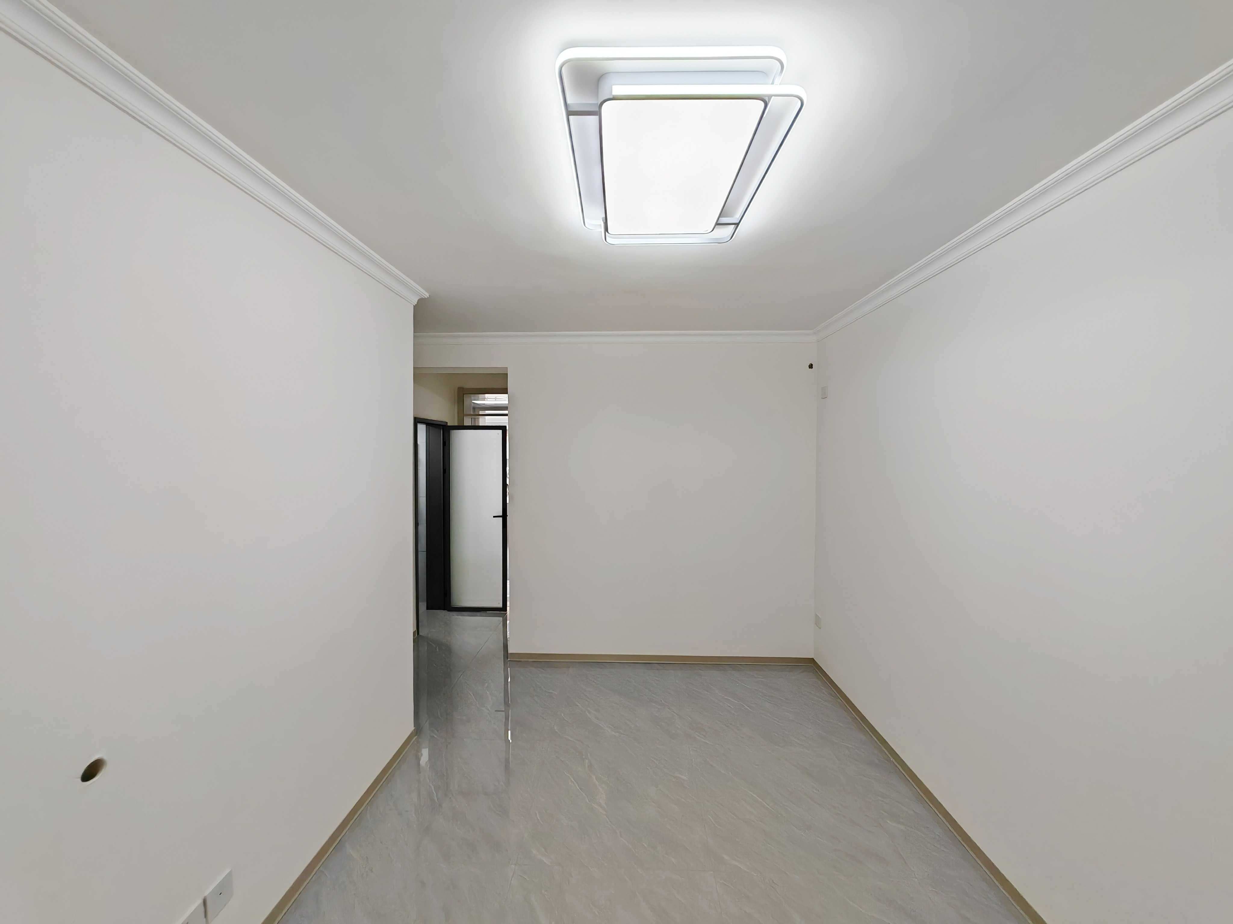  山大南路75、77号院 南北