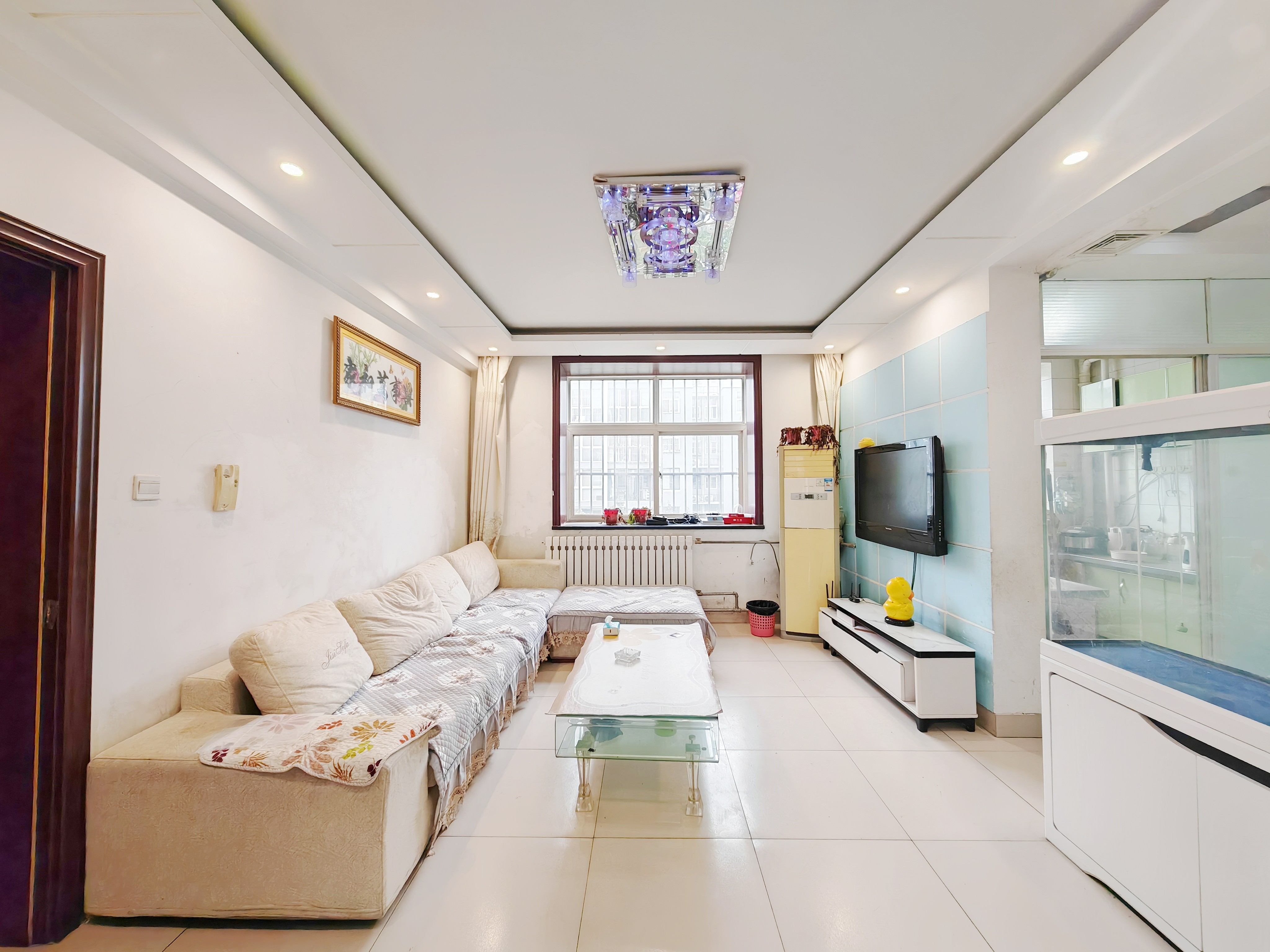  三天必卖！单价4xxx买三室精装，送车位储藏室