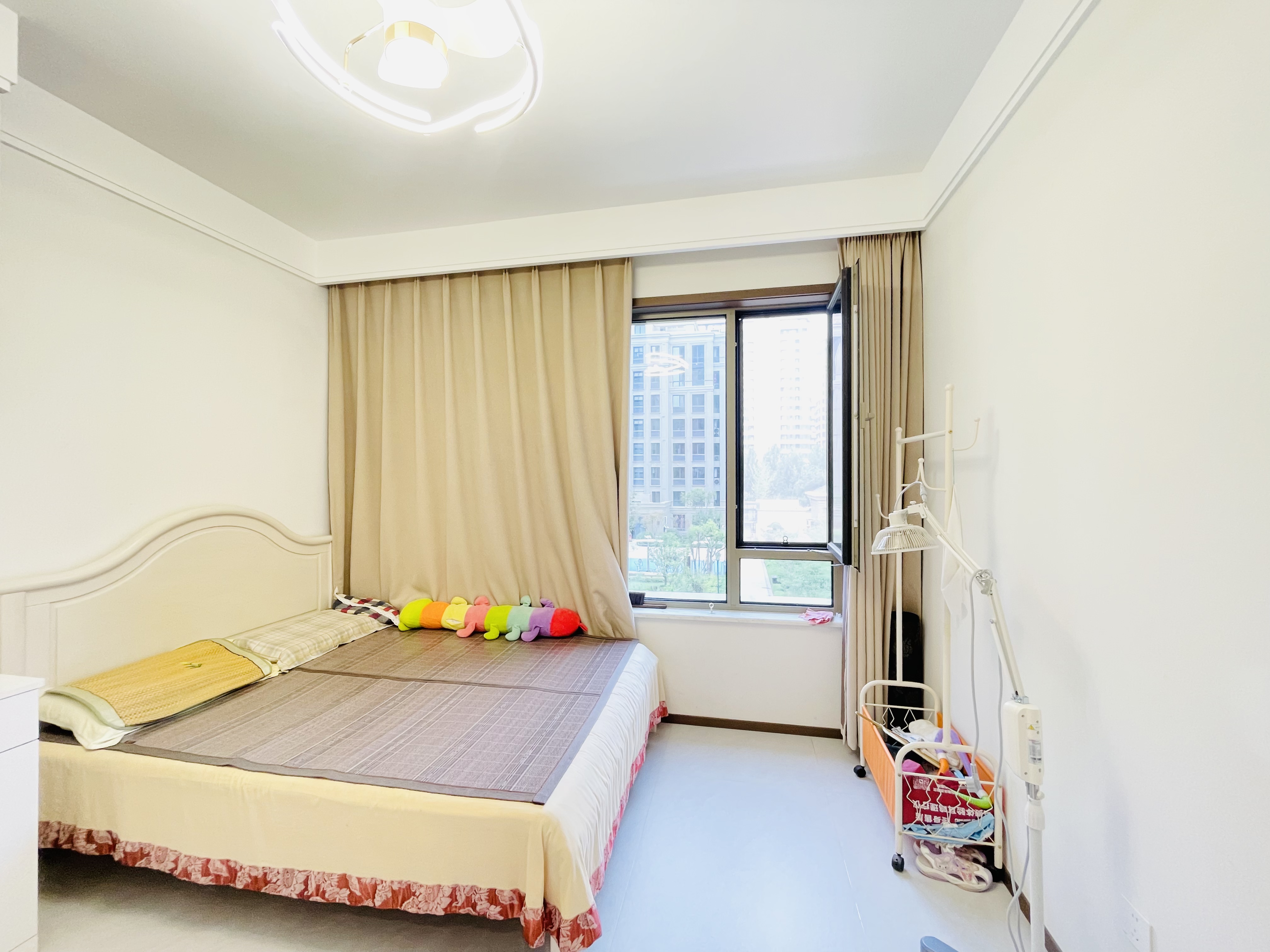 绿城·济南蘭园