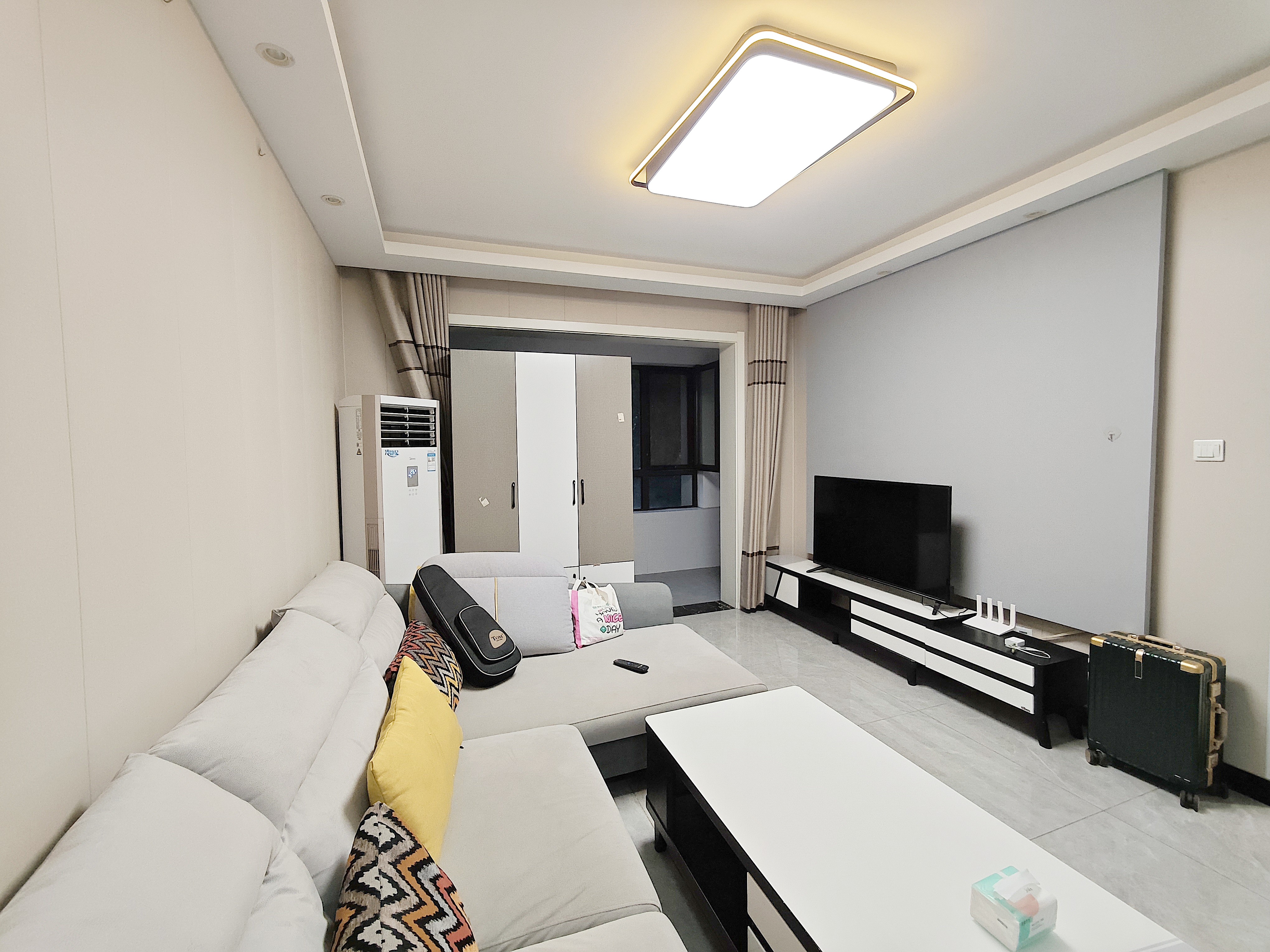 旭辉银盛泰金域蓝山