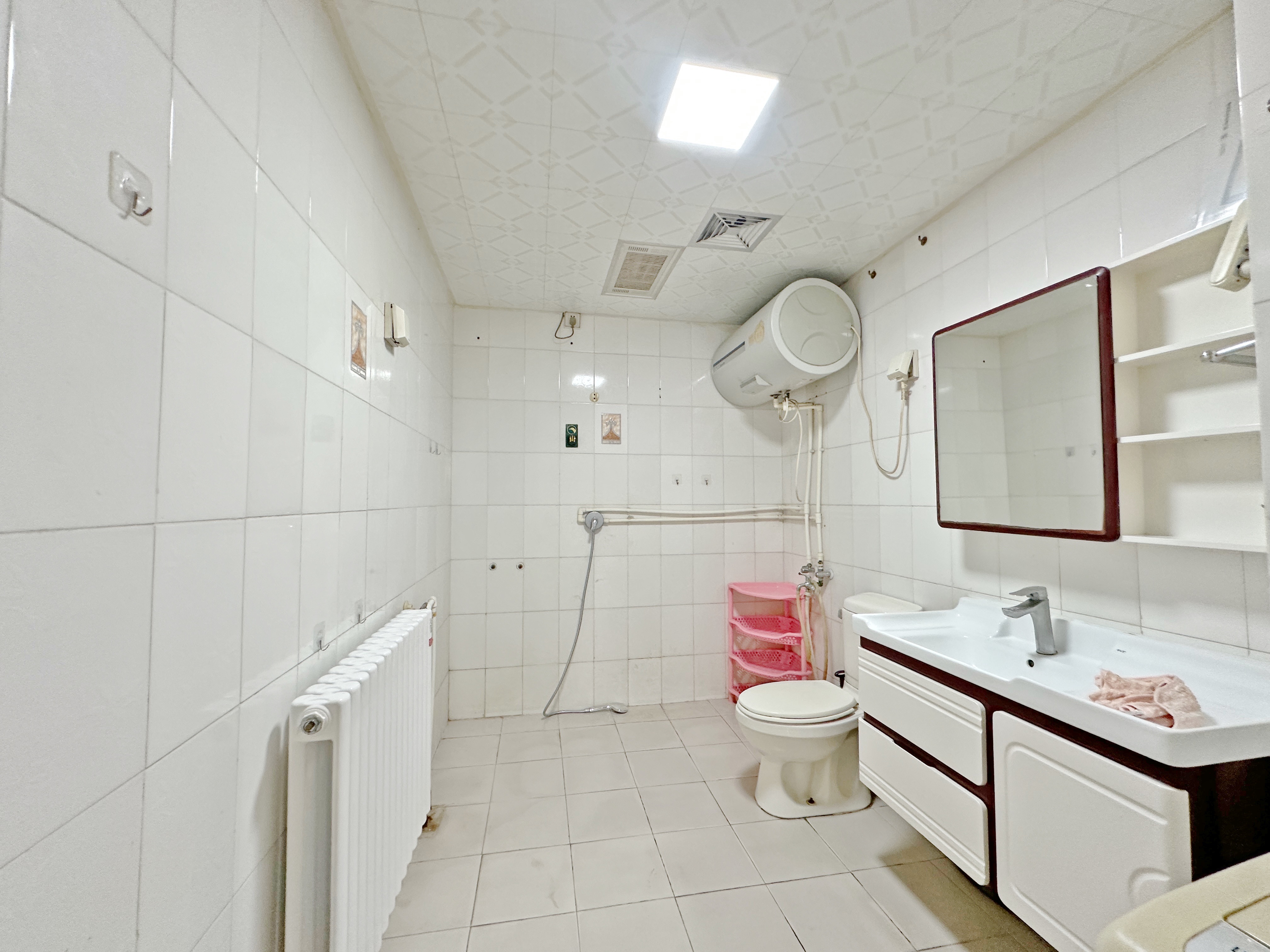 卧龙花园龙和苑