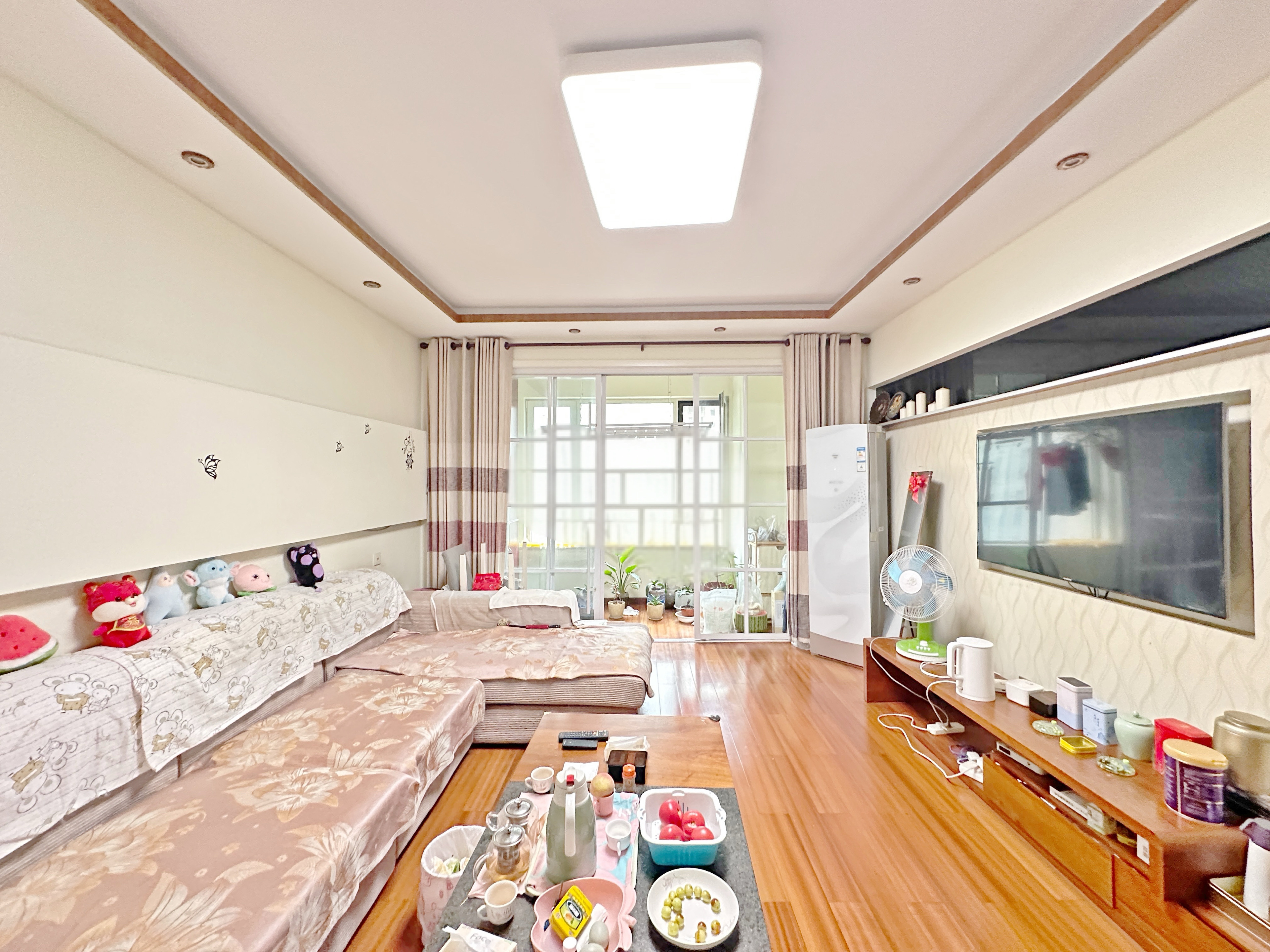 绿地新里卢浮公馆