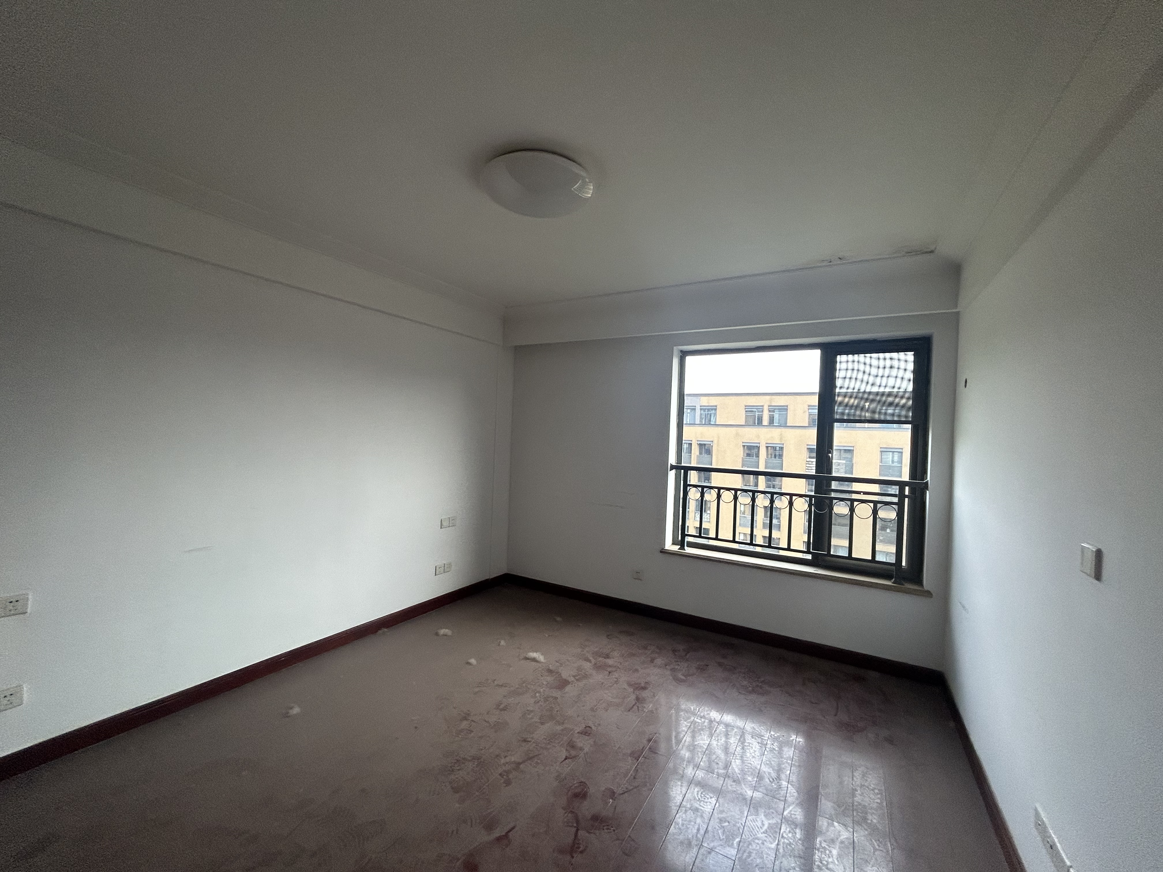 海尔绿城百合园