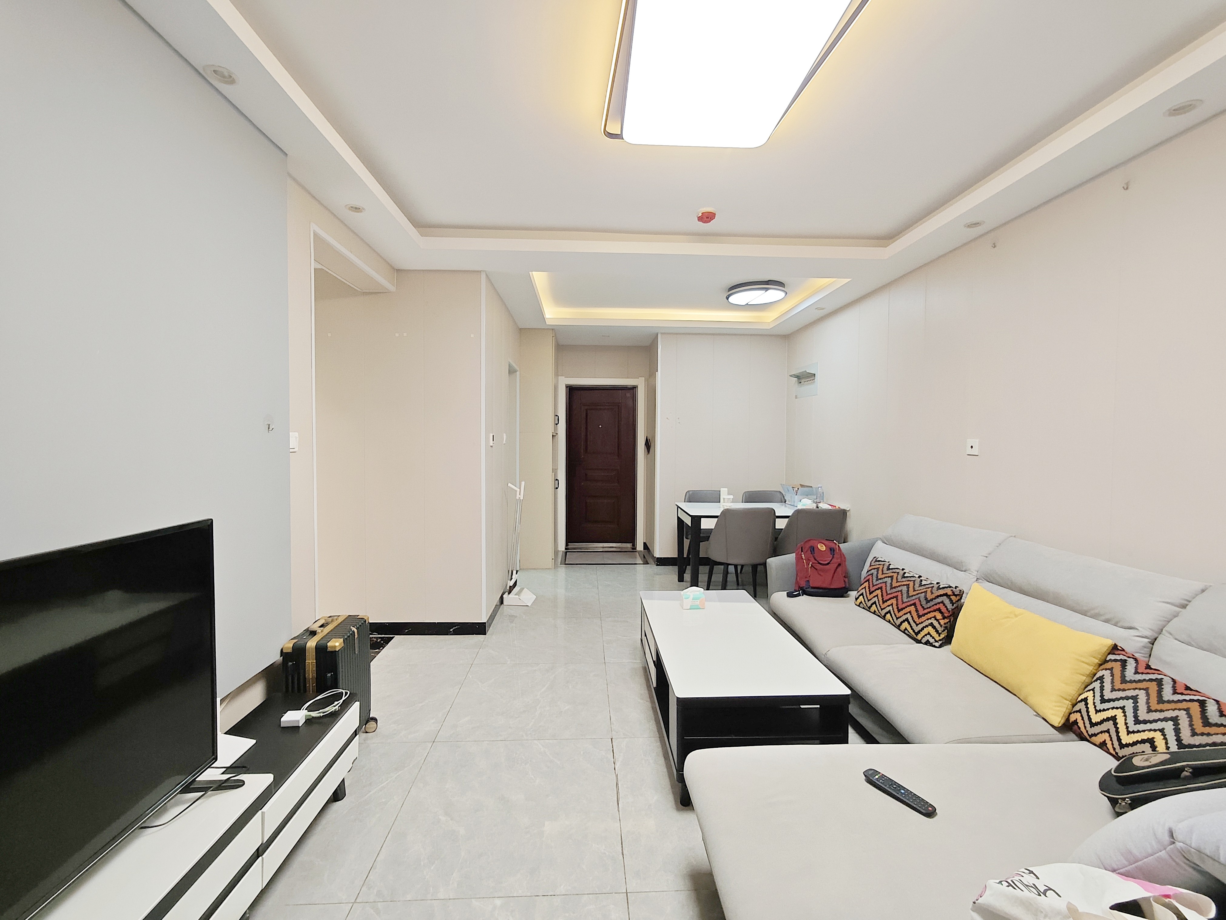  旭辉银盛泰金域蓝山 南北