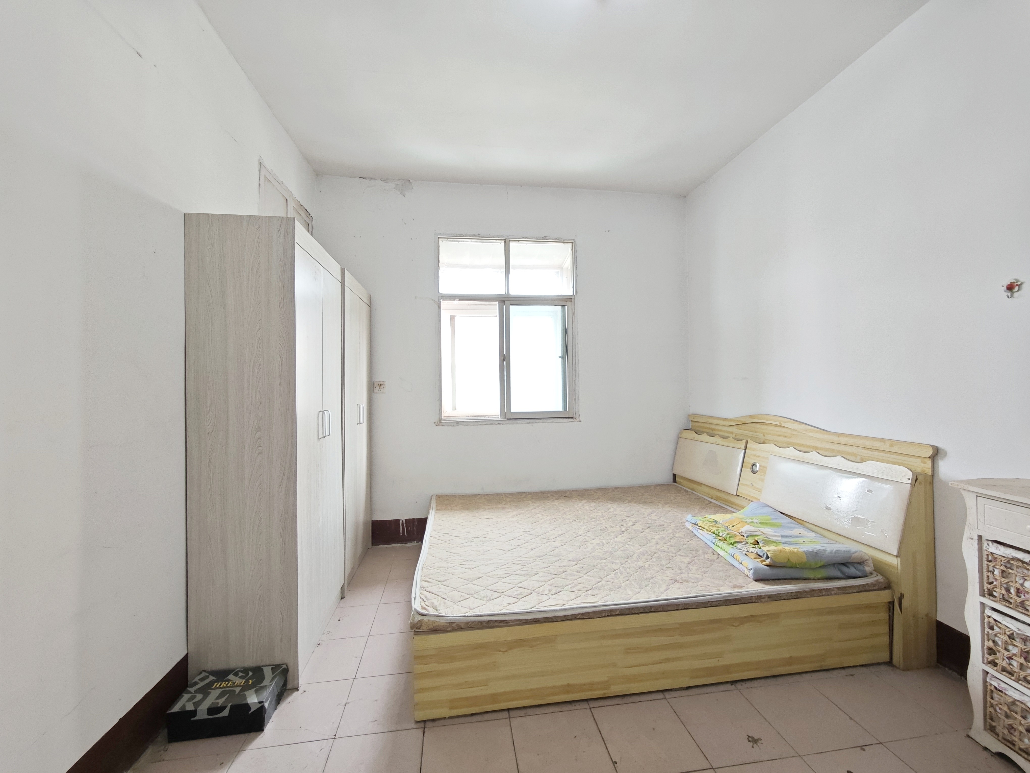 闫千户铁路宿舍